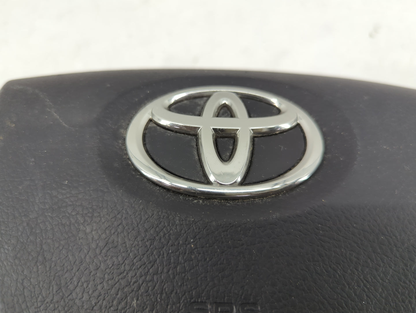 2012-2014 Toyota Camry Air Bag Driver Left Steering Wheel Mounted Fits Fits 2012 2013 2014 2015 2016 OEM Used Auto Parts - O