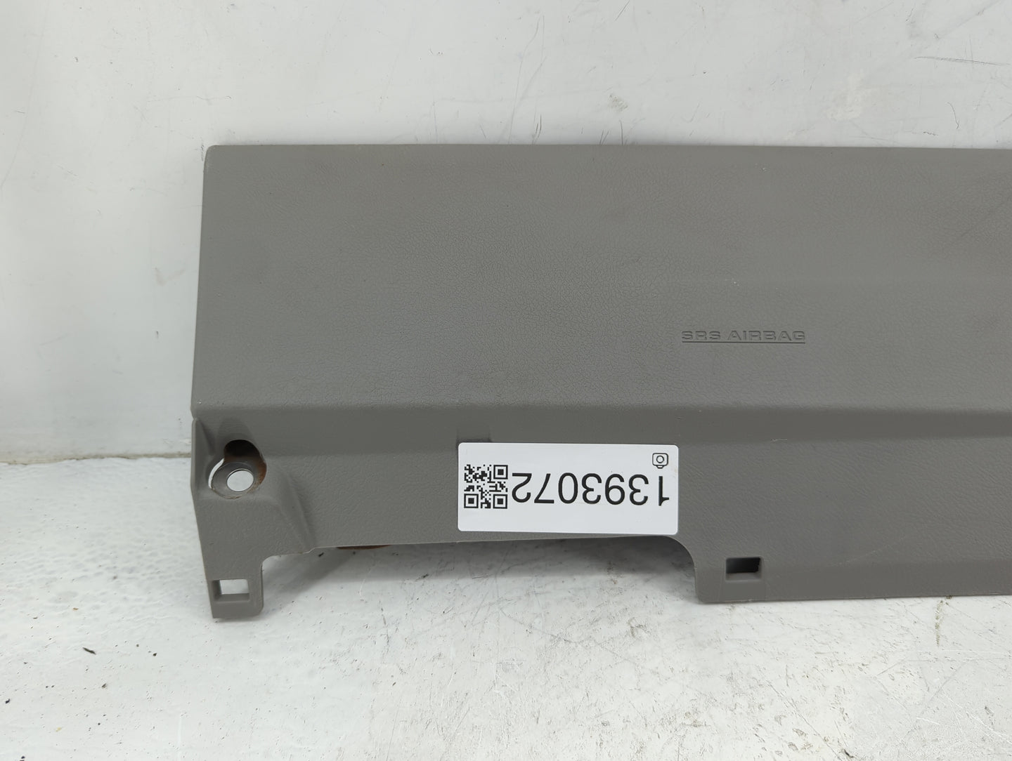 2012-2014 Toyota Camry Air Bag Passenger Right Knee OEM Fits Fits 2012 2013 2014 OEM Used Auto Parts - Oemusedautoparts1.com