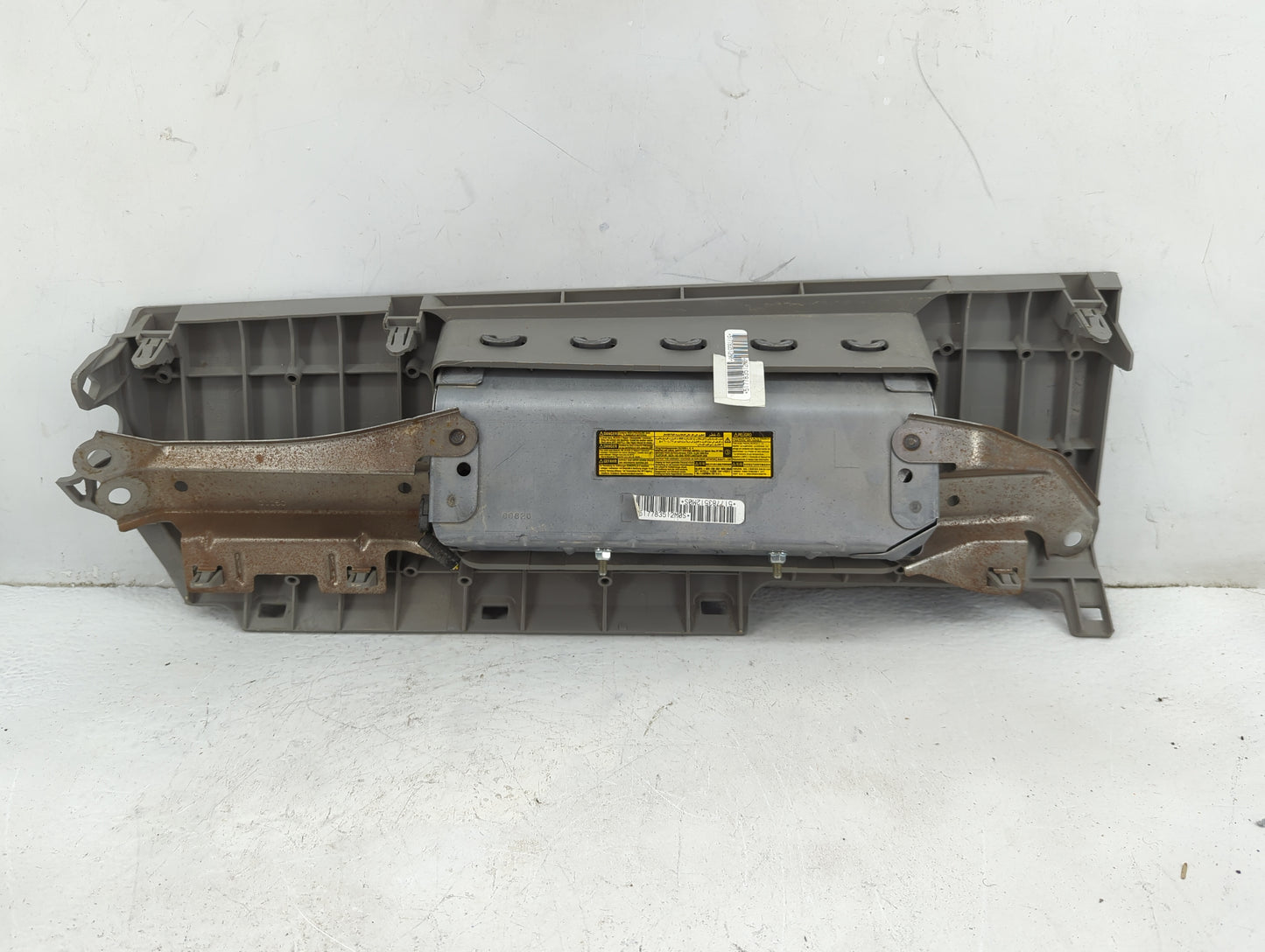 2012-2014 Toyota Camry Air Bag Passenger Right Knee OEM Fits Fits 2012 2013 2014 OEM Used Auto Parts - Oemusedautoparts1.com
