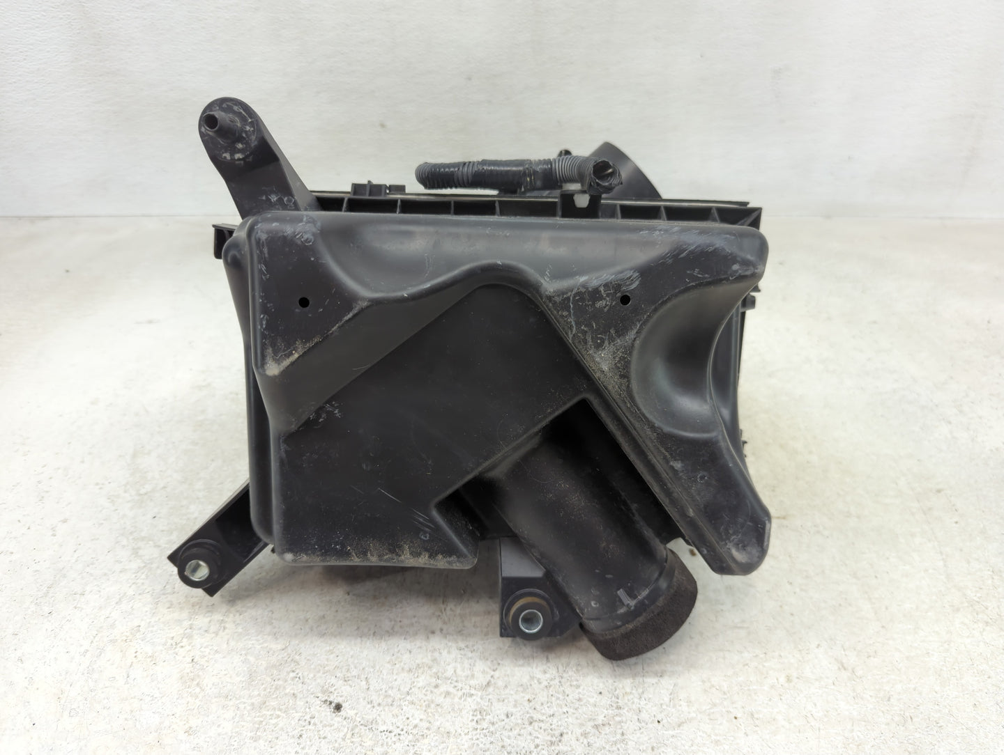 Toyota Camry Air Cleaner Intake-duct Hose Tube - Oemusedautoparts1.com