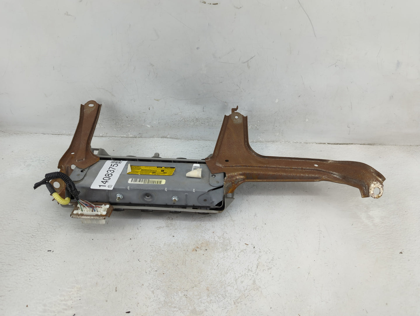 2012-2017 Toyota Camry Air Bag Driver Left Knee OEM Fits Fits 2012 2013 2014 2015 2016 2017 OEM Used Auto Parts - Oemusedaut