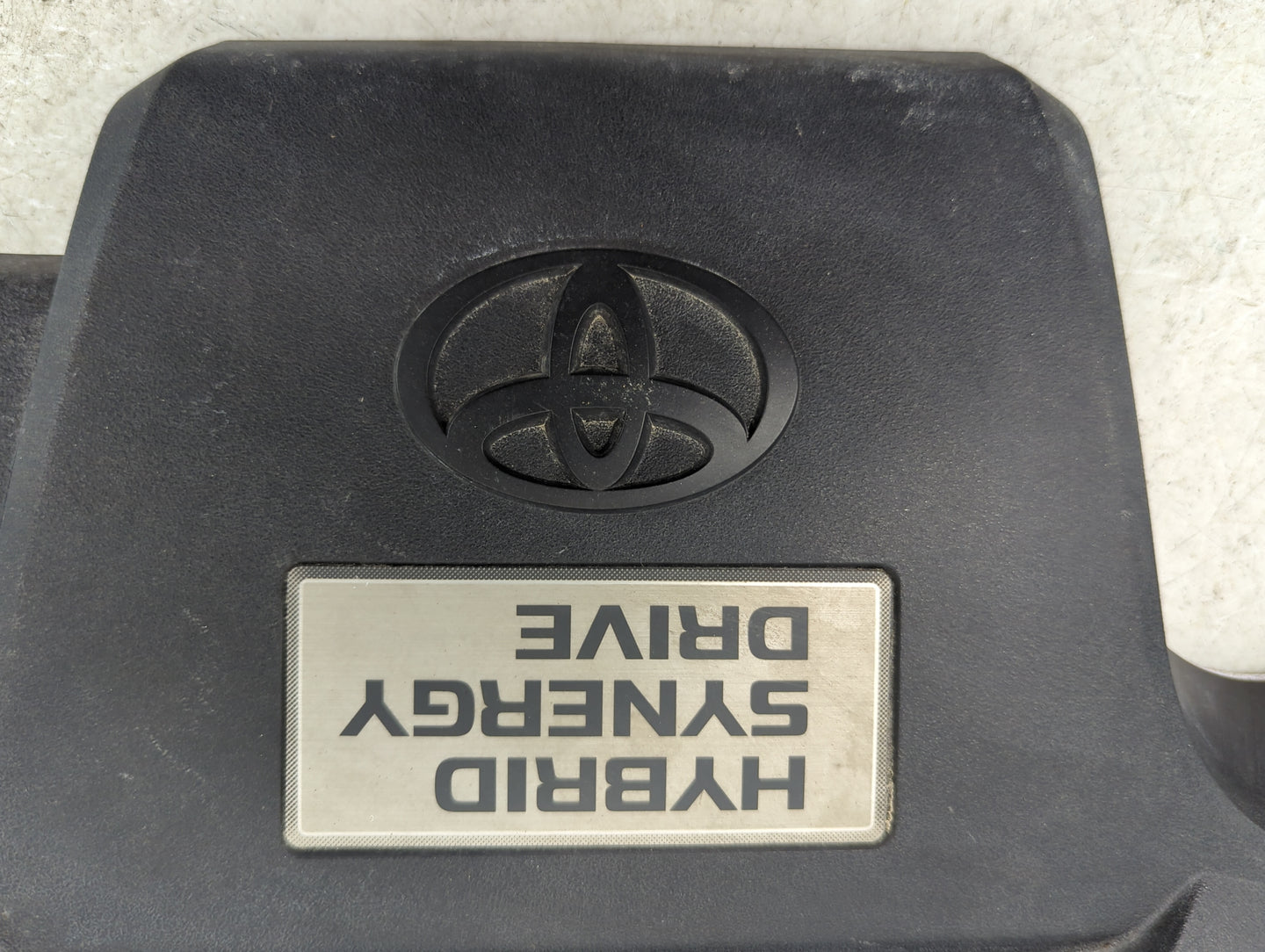 2012 Toyota Camry Engine Cover - Oemusedautoparts1.com