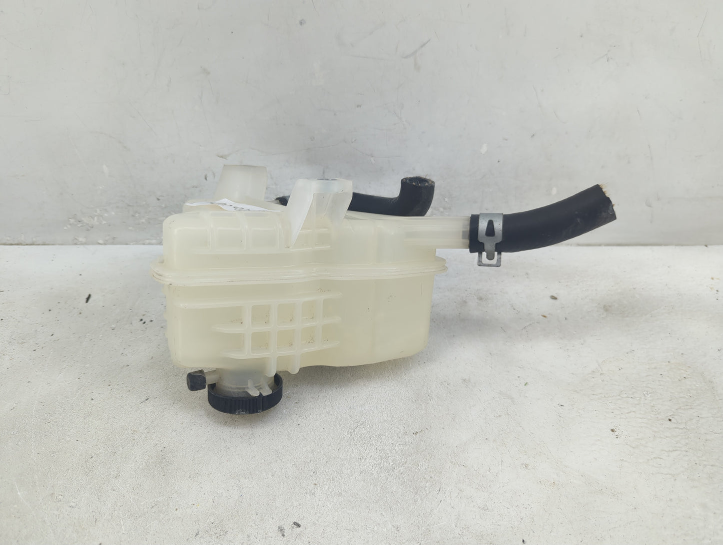 2012-2017 Toyota Camry Radiator Coolant Overflow Expansion Tank Bottle 1409980 - Oemusedautoparts1.com