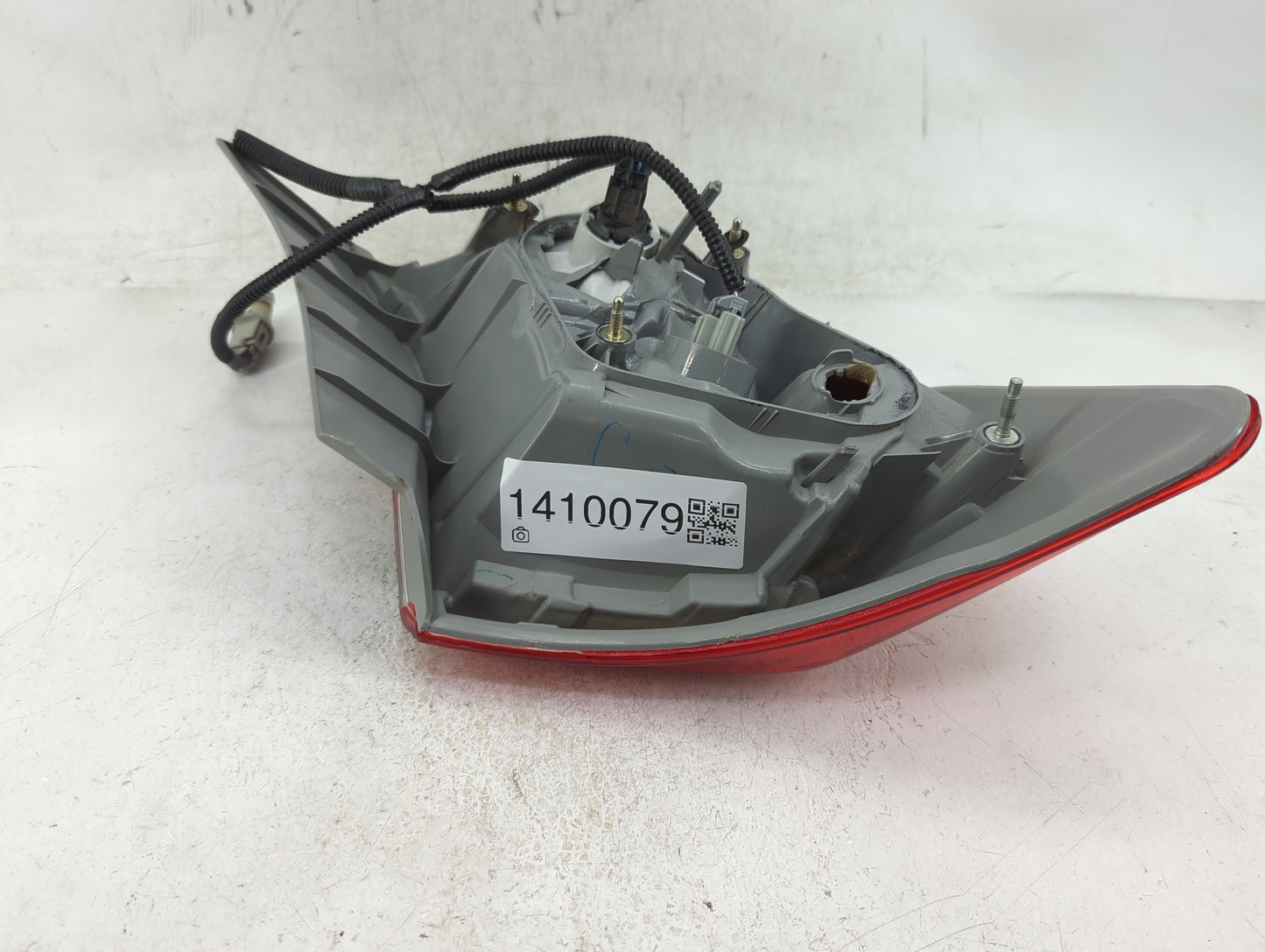 2012-2014 Toyota Camry Tail Light Assembly Passenger Right OEM Fits Fits 2012 2013 2014 OEM Used Auto Parts - Oemusedautopar