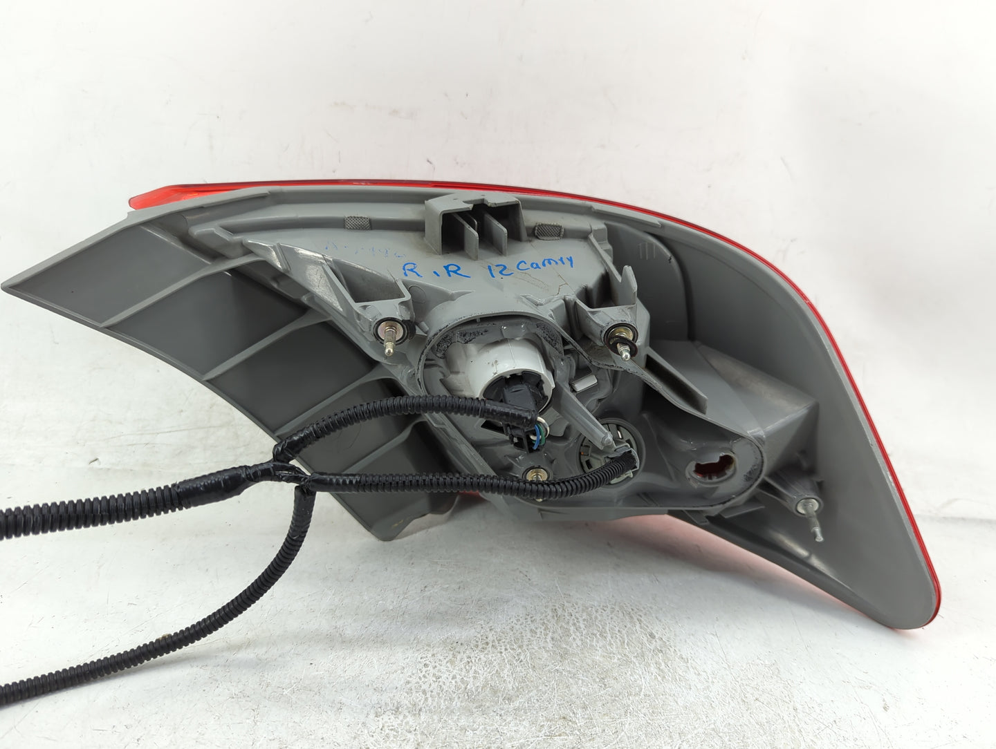 2012-2014 Toyota Camry Tail Light Assembly Passenger Right OEM Fits Fits 2012 2013 2014 OEM Used Auto Parts - Oemusedautopar