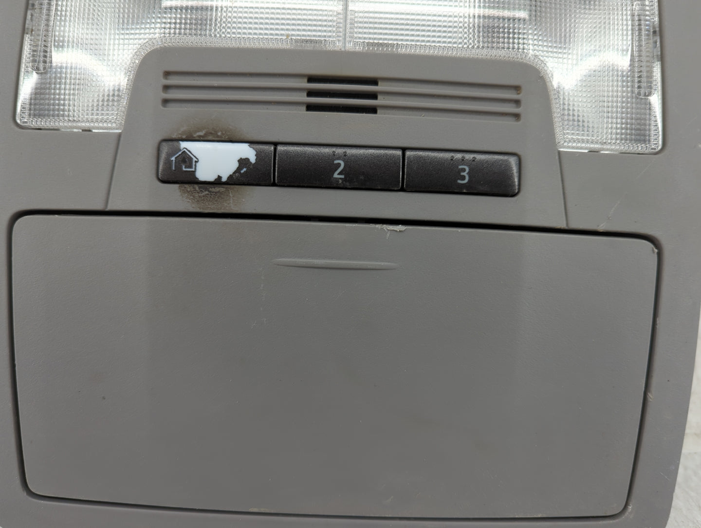 2012 Toyota Camry Overhead Roof Console - Oemusedautoparts1.com