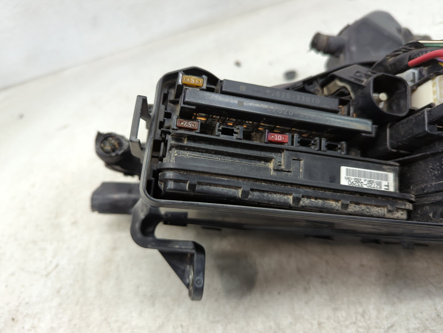 2012-2017 Toyota Camry Fusebox Fuse Box Panel Relay Module P/N:82720-33290 82720-33300A Fits Fits 2012 2013 2014 2015 2016 2