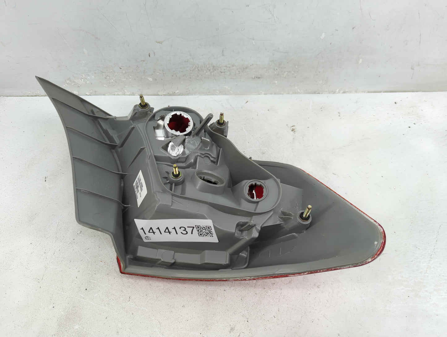 2012-2014 Toyota Camry Tail Light Assembly Passenger Right OEM P/N:TY1184-B000R Fits Fits 2012 2013 2014 OEM Used Auto Parts