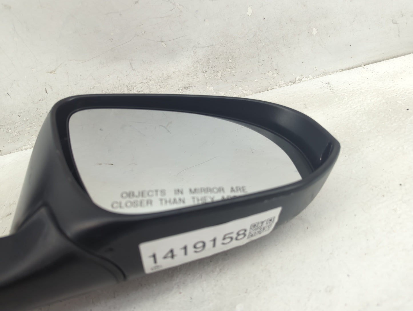 2012-2014 Toyota Camry Passenger Side View Mirror - Right Door Mirror OEM Used - Oemusedautoparts1.com