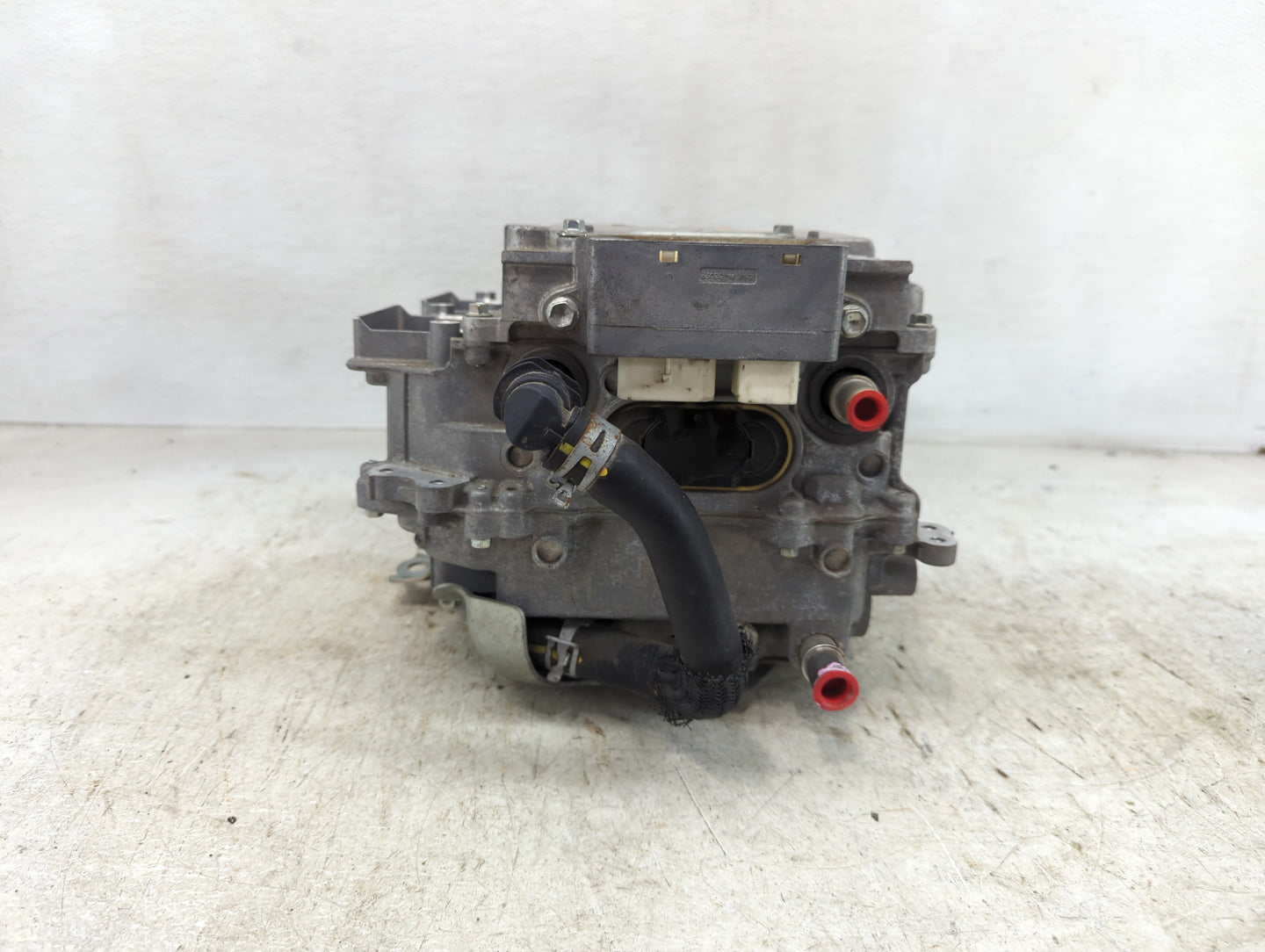 2012 Camry Ac Dc Power Control Module Accessory Computer Power Inverter - Oemusedautoparts1.com