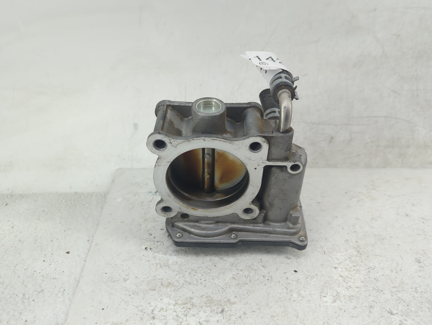 2012-2017 Toyota Camry Throttle Body P/N:22030-36020 Fits Fits 2012 2013 2014 2015 2016 2017 2018 2019 2020 2021 OEM Used Au