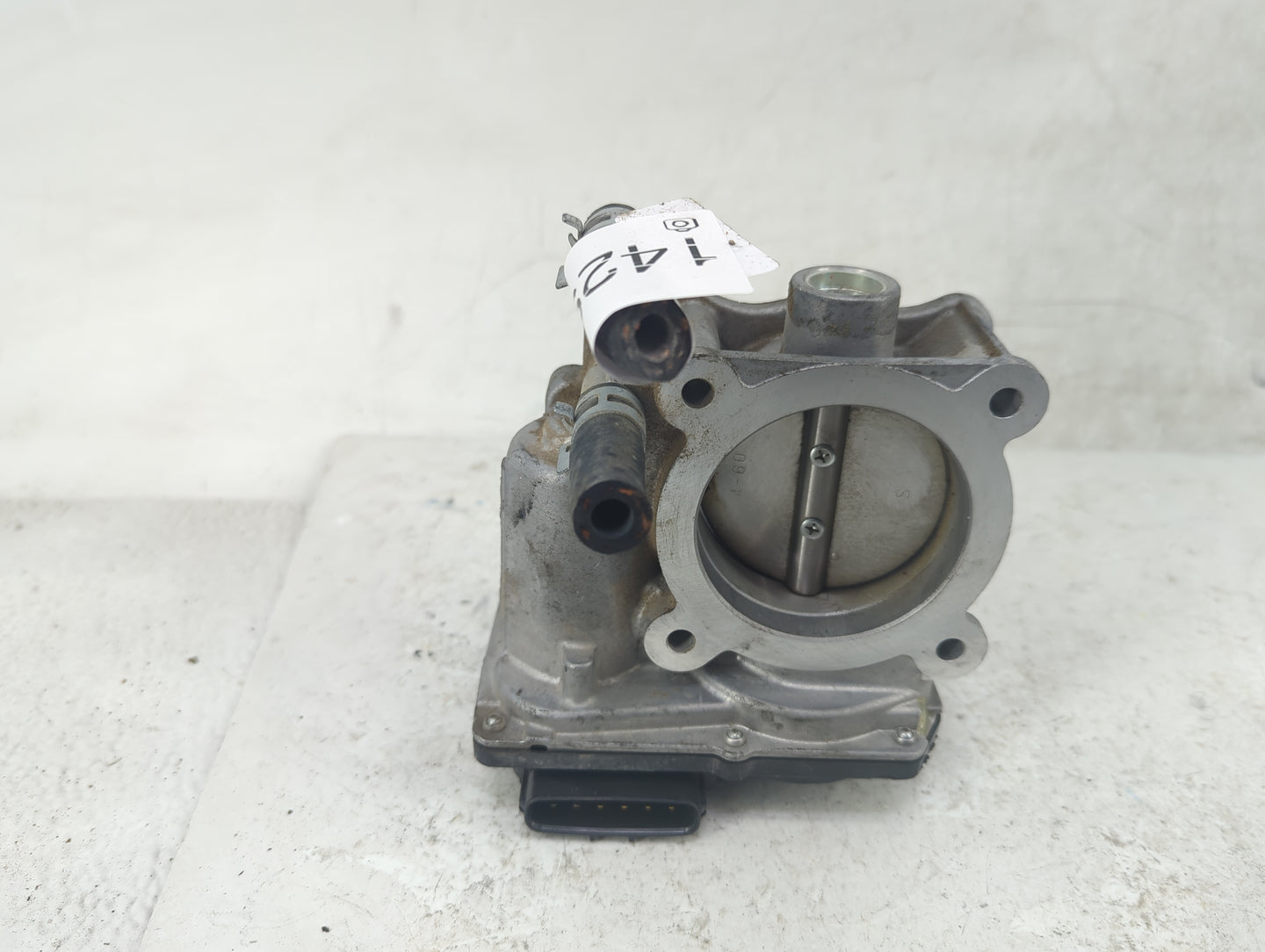 2012-2017 Toyota Camry Throttle Body P/N:22030-36020 Fits Fits 2012 2013 2014 2015 2016 2017 2018 2019 2020 2021 OEM Used Au