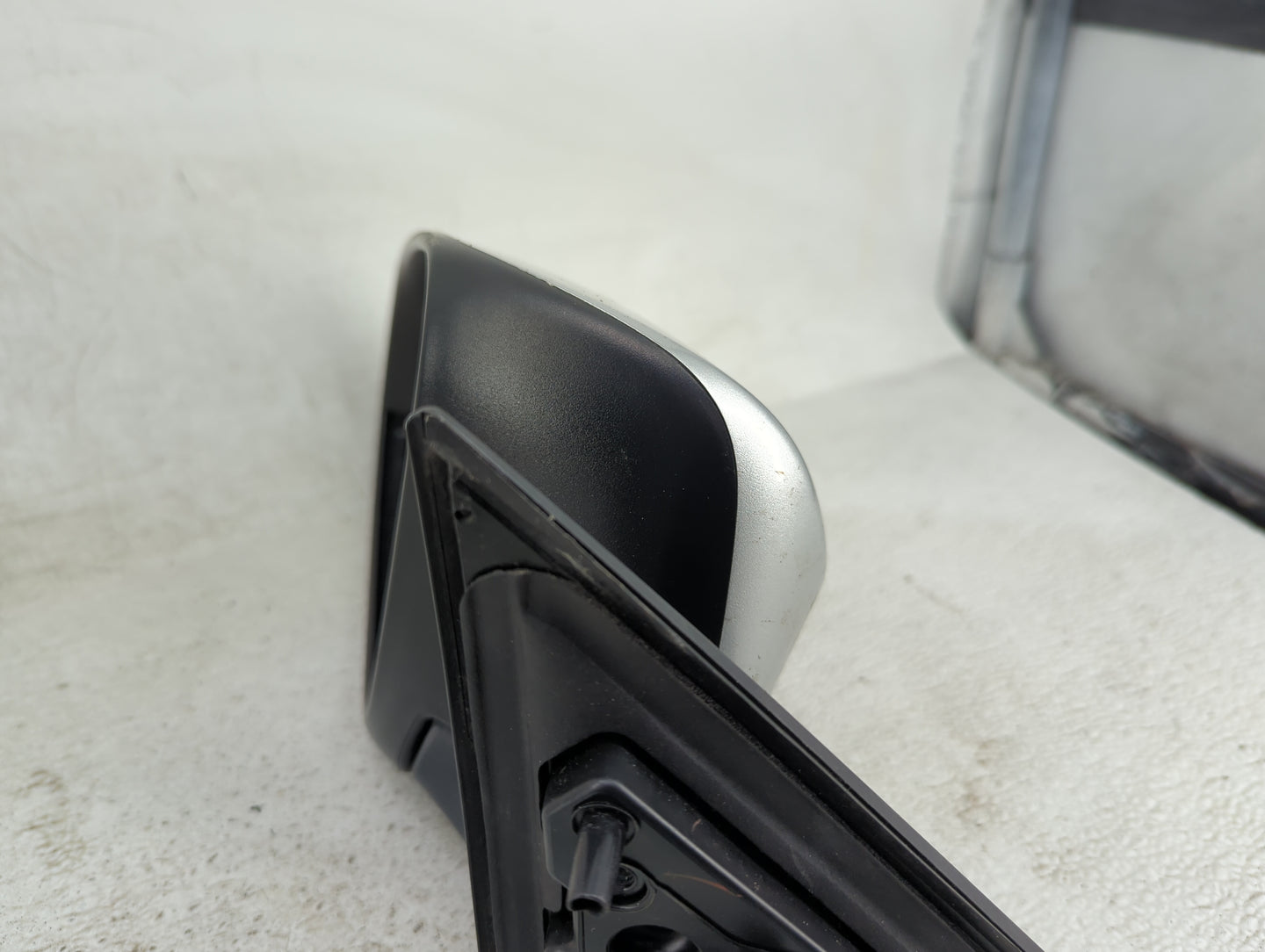 2012-2014 Toyota Camry Driver Side View Mirror - Left Door Mirror OEM Used - Oemusedautoparts1.com