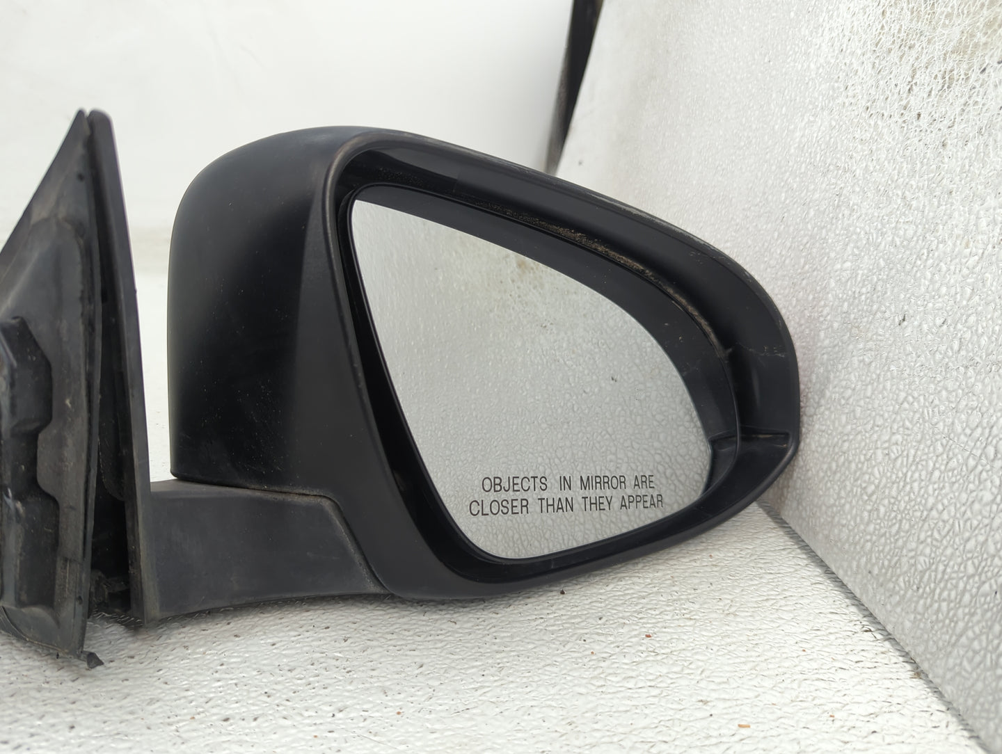 2012-2014 Toyota Camry Passenger Side View Mirror - Right Door Mirror OEM Used - Oemusedautoparts1.com