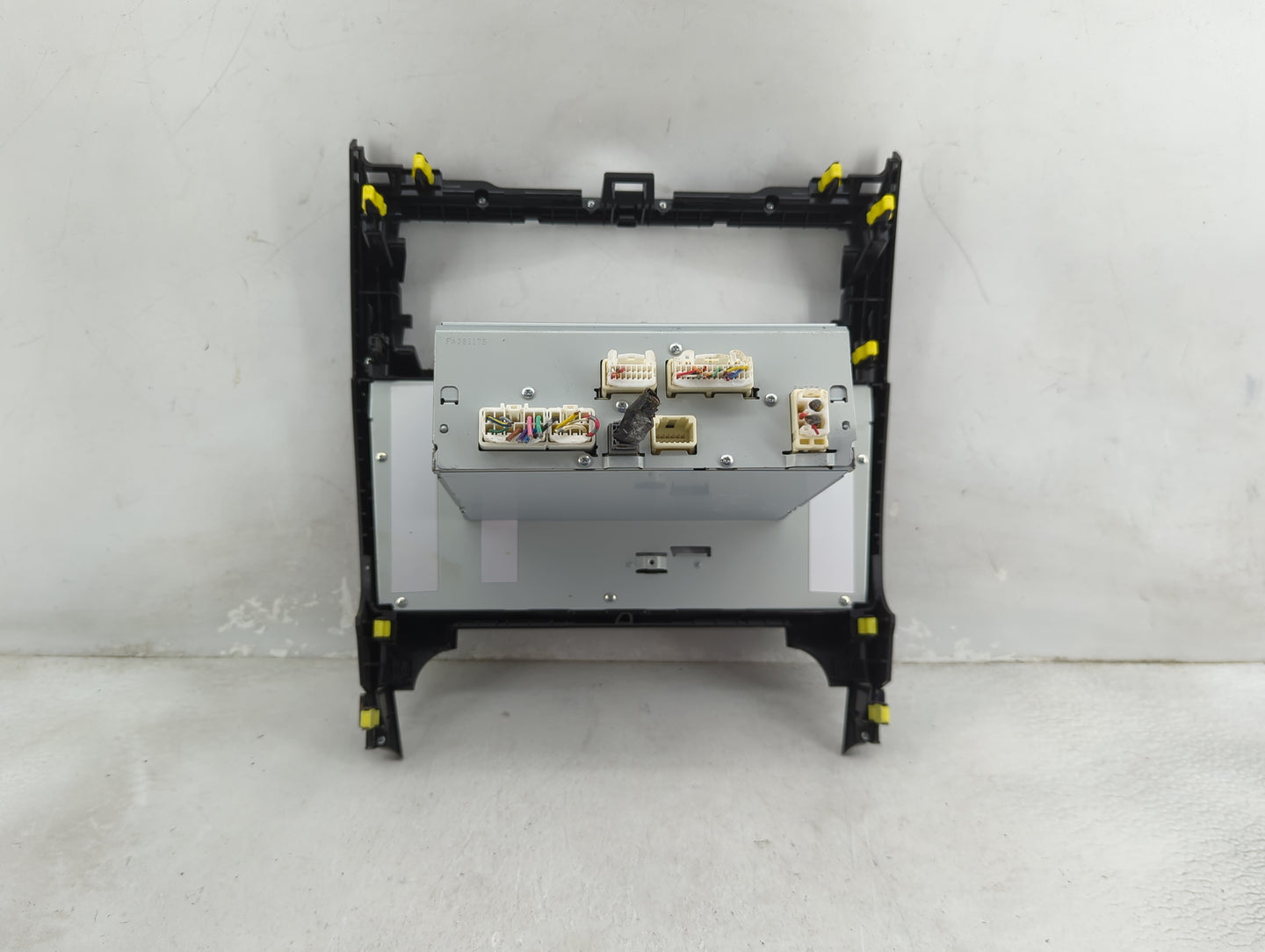 2012 Toyota Camry Radio AM FM Cd Player Receiver Replacement P/N:86140-06010 CV-VS81E14D Fits OEM Used Auto Parts - Oemuseda
