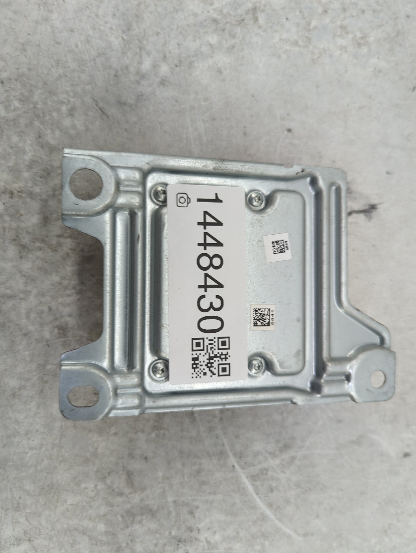 2012-2012 Toyota Camry Safety Restraint Srs Airbag Control Module 1448430 - Oemusedautoparts1.com