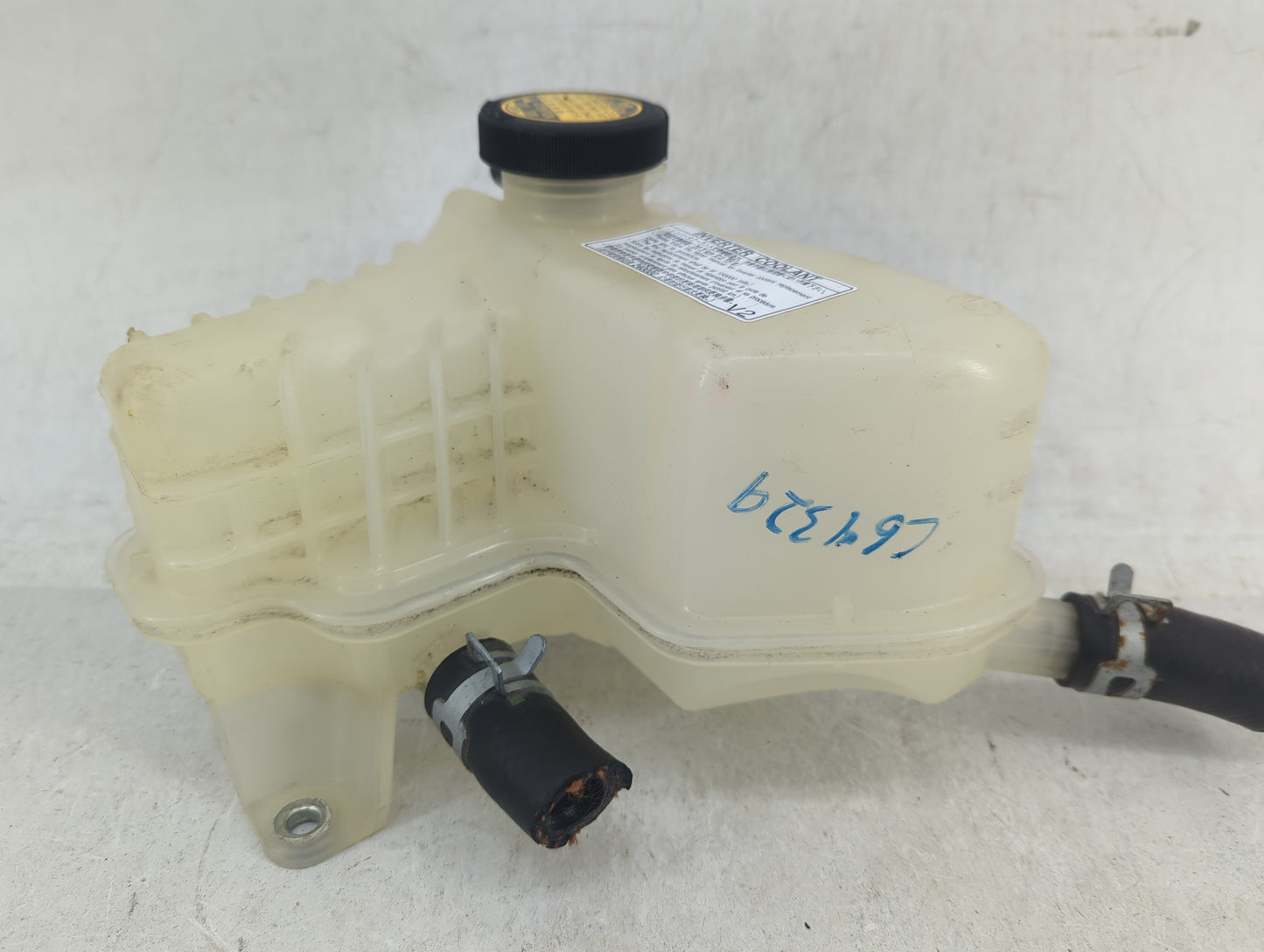 2012-2017 Toyota Camry Radiator Coolant Overflow Expansion Tank Bottle - Oemusedautoparts1.com