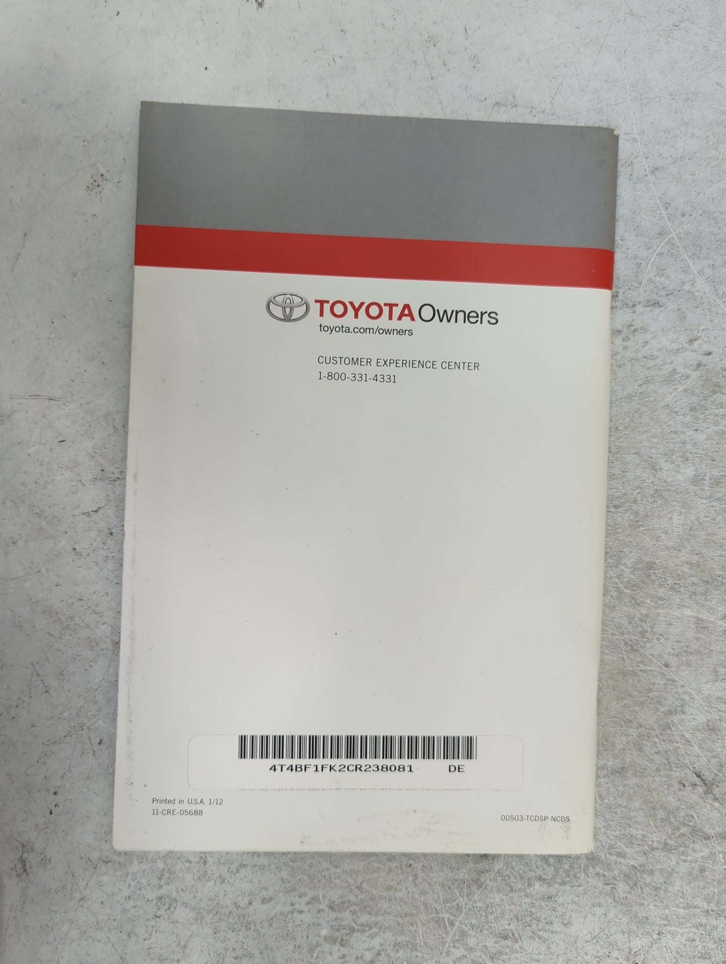 2012 Toyota Camry Owners Manual Book Guide P/N:OM33A02U 01999-33A02 OEM Used Auto Parts - Oemusedautoparts1.com