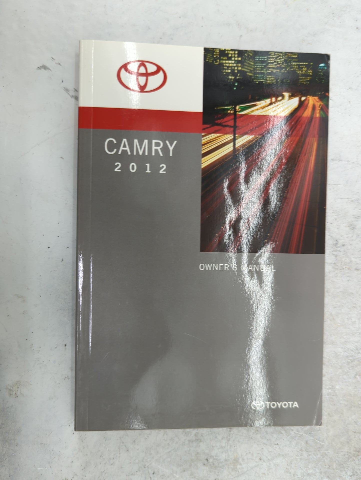 2012 Toyota Camry Owners Manual Book Guide P/N:OM33A27U 01999-33A27 OEM Used Auto Parts - Oemusedautoparts1.com