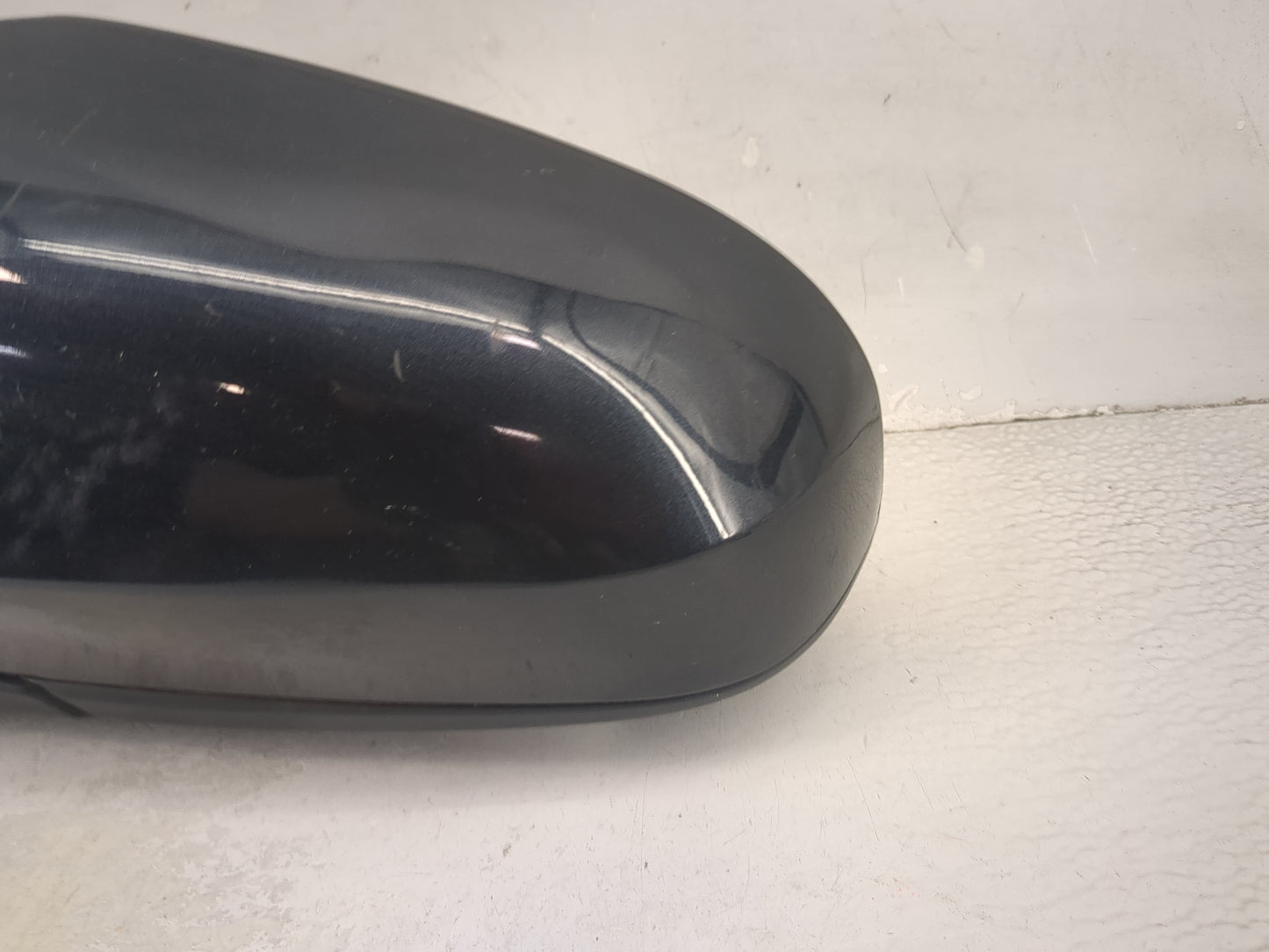 2012-2014 Toyota Camry Driver Side View Mirror - Left Door Mirror OEM Used - Oemusedautoparts1.com