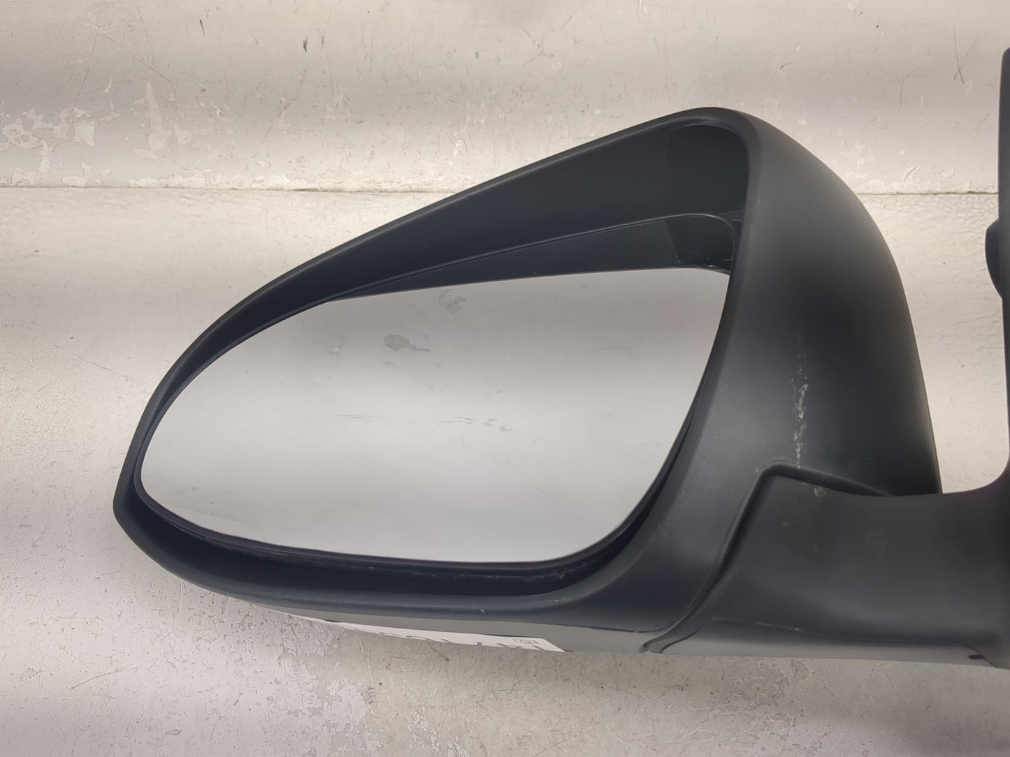 2012-2014 Toyota Camry Driver Side View Mirror - Left Door Mirror OEM Used - Oemusedautoparts1.com