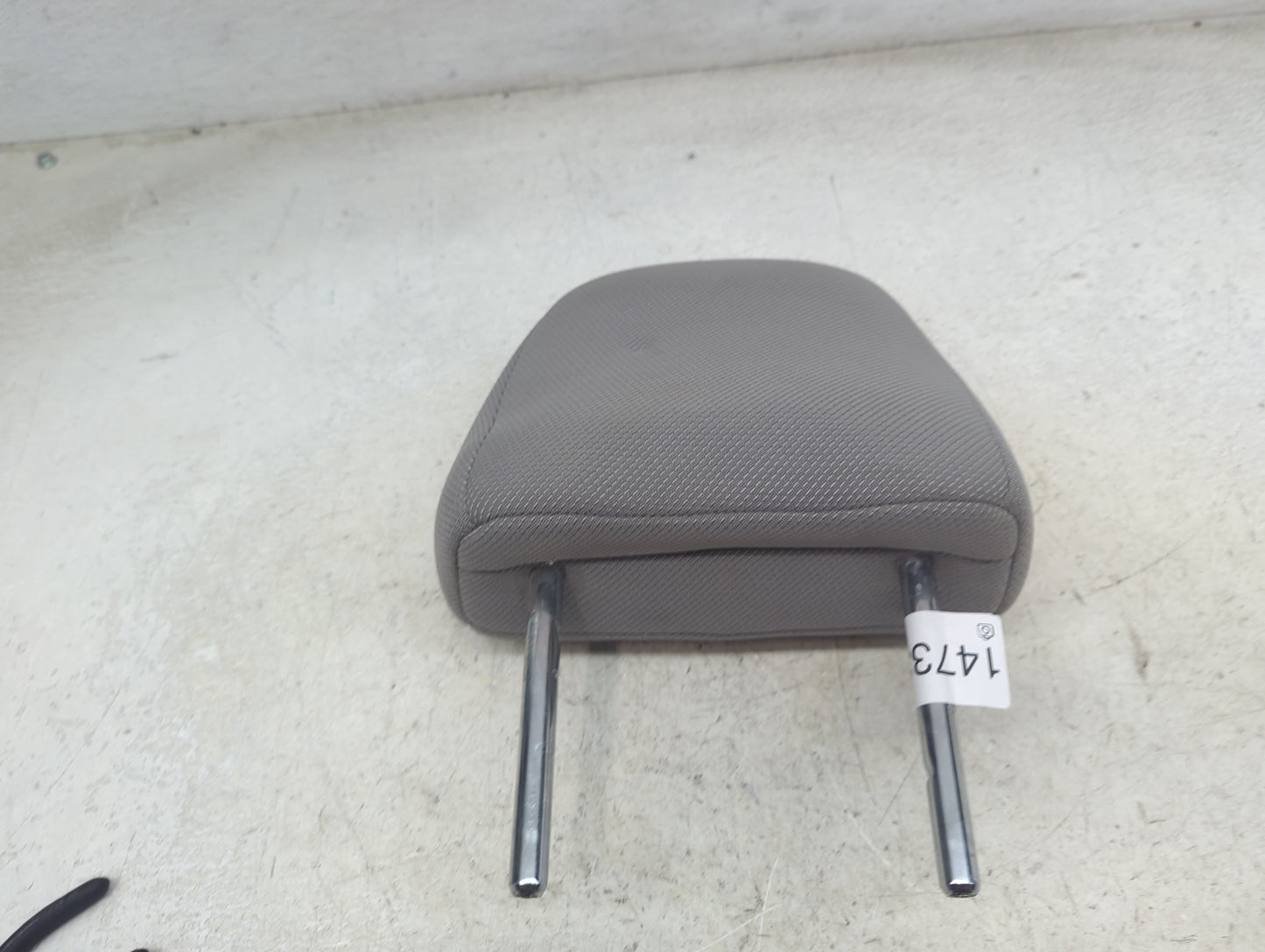 2012 Toyota Camry Headrest Head Rest Front Driver Seat Gray - Oemusedautoparts1.com