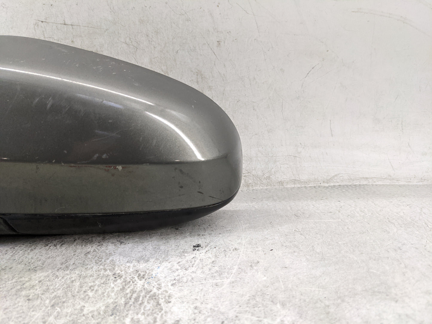 2012-2014 Toyota Camry Driver Side View Mirror - Left Door Mirror OEM Used - Oemusedautoparts1.com