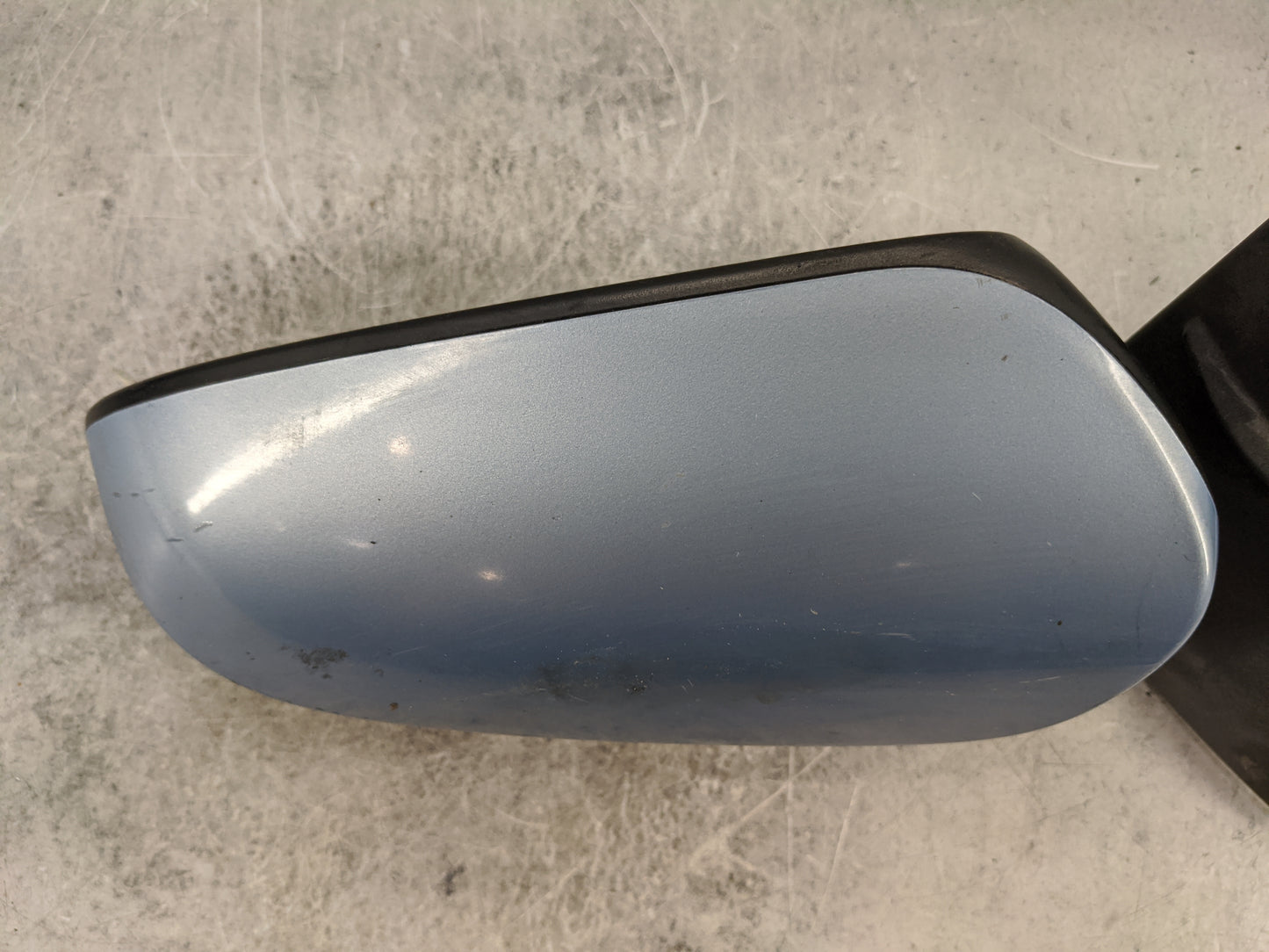 2012-2014 Toyota Camry Passenger Side View Mirror - Right Door Mirror OEM Used - Oemusedautoparts1.com