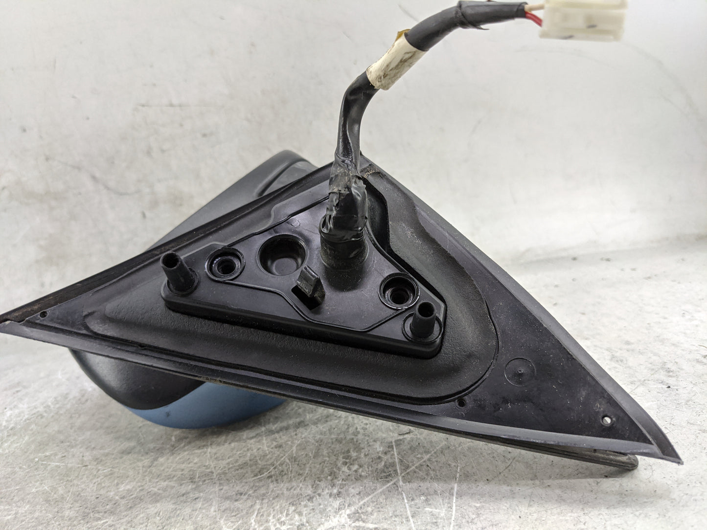 2012-2014 Toyota Camry Passenger Side View Mirror - Right Door Mirror OEM Used - Oemusedautoparts1.com
