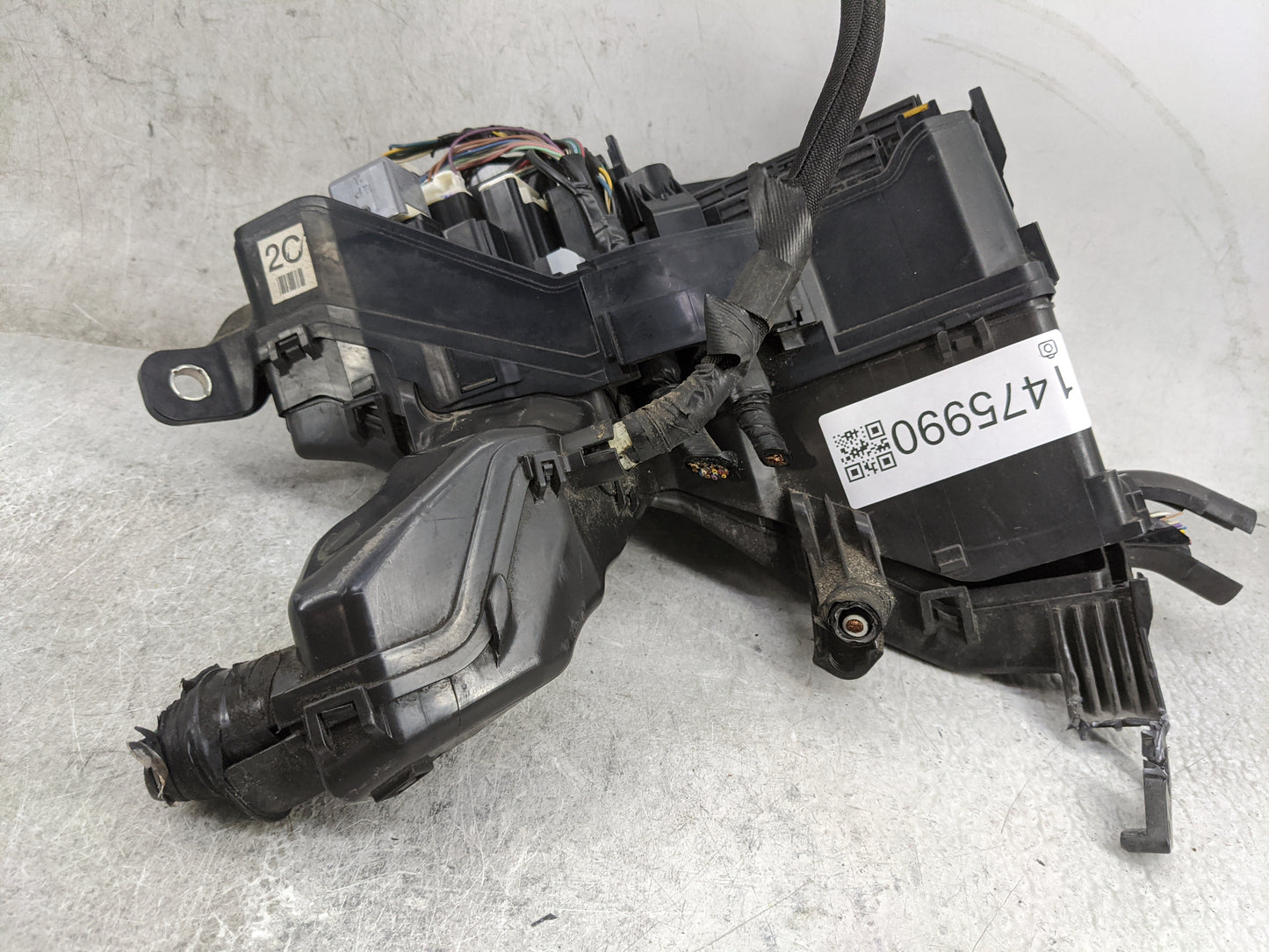 2012-2017 Toyota Camry Fusebox Fuse Box Panel Relay Module P/N:82720-33300 82620-33070 Fits Fits 2012 2013 2014 2015 2016 20