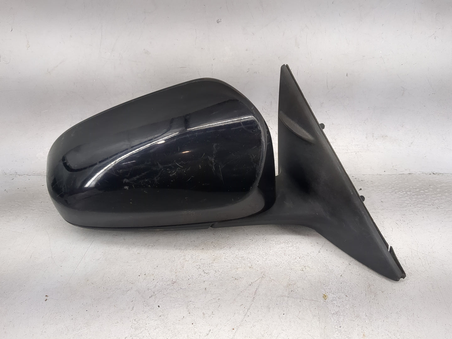2002-2006 Toyota Camry Passenger Side View Mirror - Right Door Mirror OEM Used - Oemusedautoparts1.com