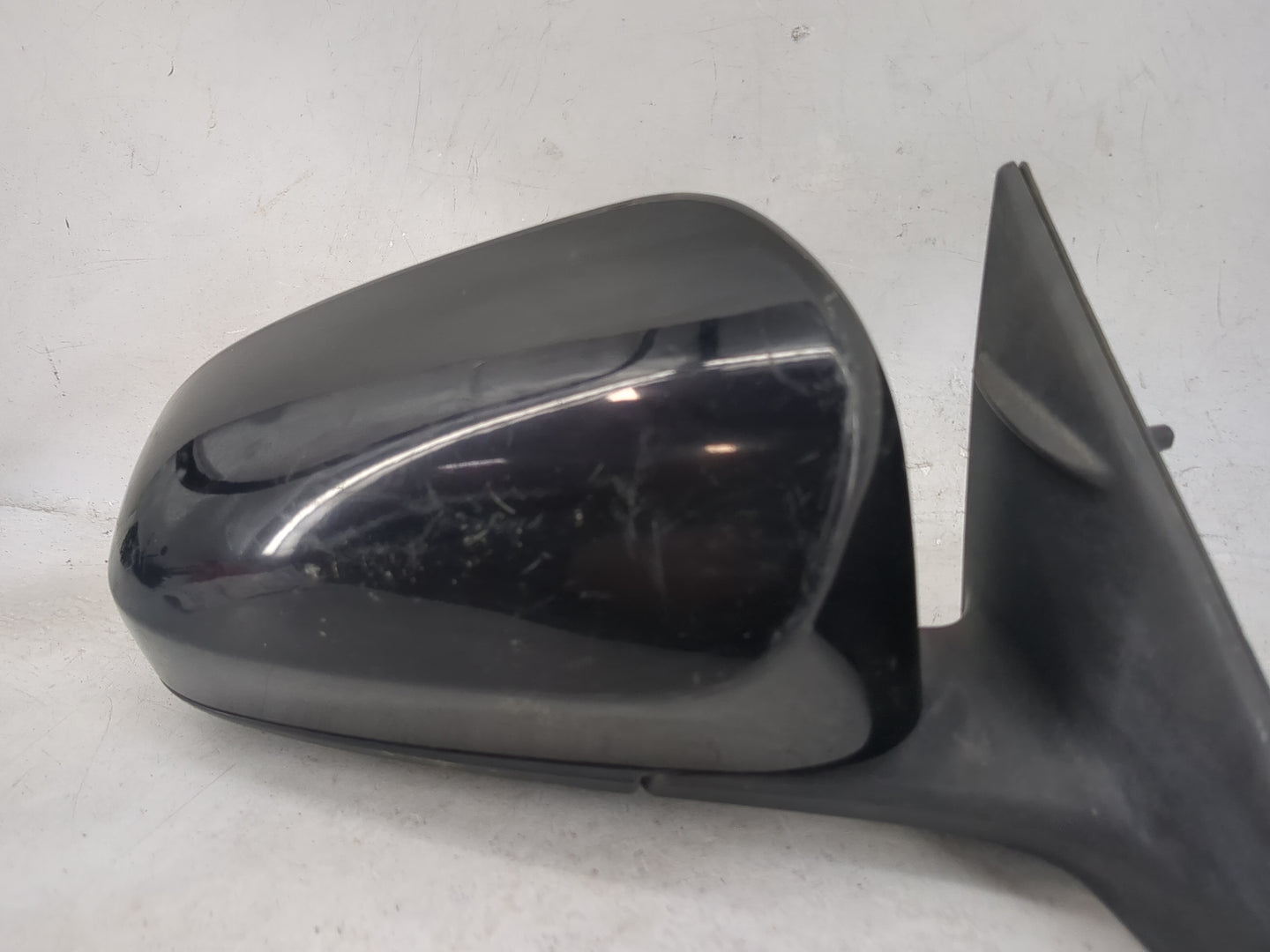 2002-2006 Toyota Camry Passenger Side View Mirror - Right Door Mirror OEM Used - Oemusedautoparts1.com