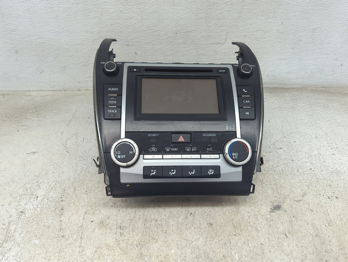 2012 Toyota Camry Radio AM FM Cd Player Receiver Replacement P/N:86140-06010 CV-VS81F14D, 931103 Fits OEM Used Auto Parts - 