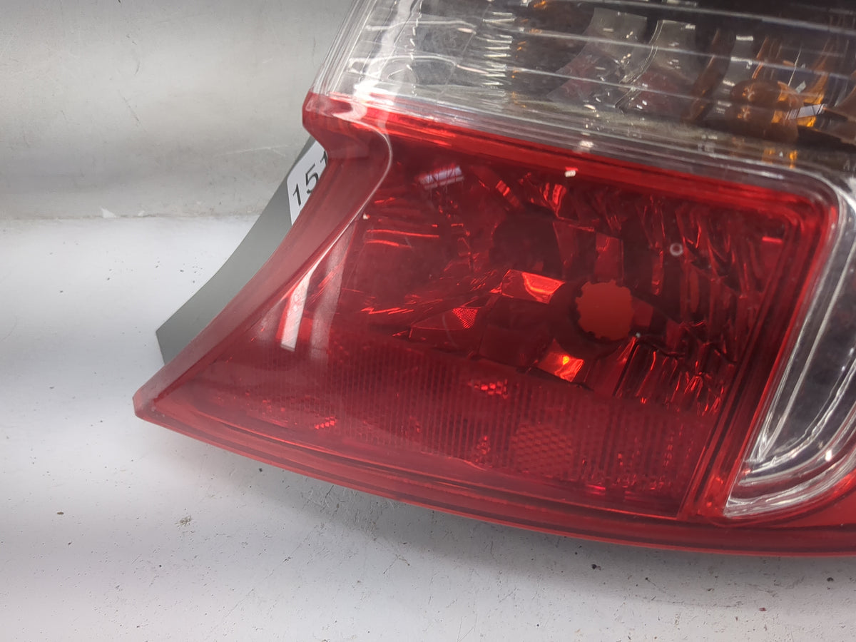 2012-2014 Toyota Camry Tail Light Assembly Passenger Right OEM P/N:WY21W Fits Fits 2012 2013 2014 OEM Used Auto Parts - Oemu