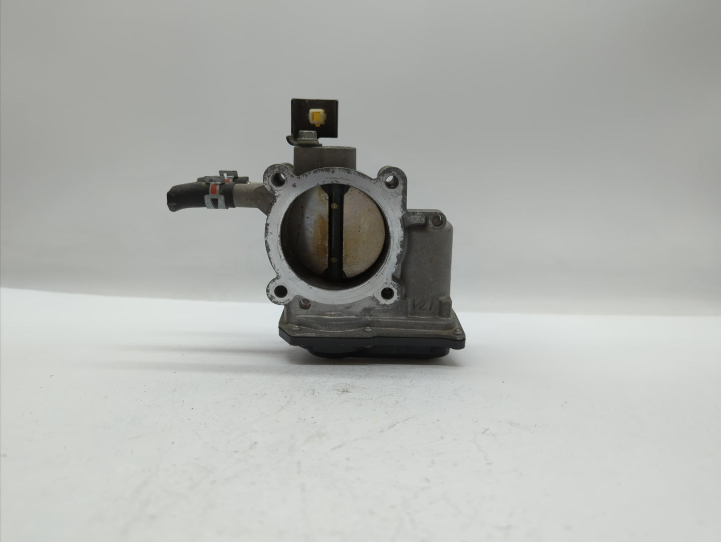 2010-2017 Toyota Camry Throttle Body P/N:22030-36010 22030-0V010 Fits Fits 2009 2010 2011 2012 2013 2014 2015 2016 2017 2018
