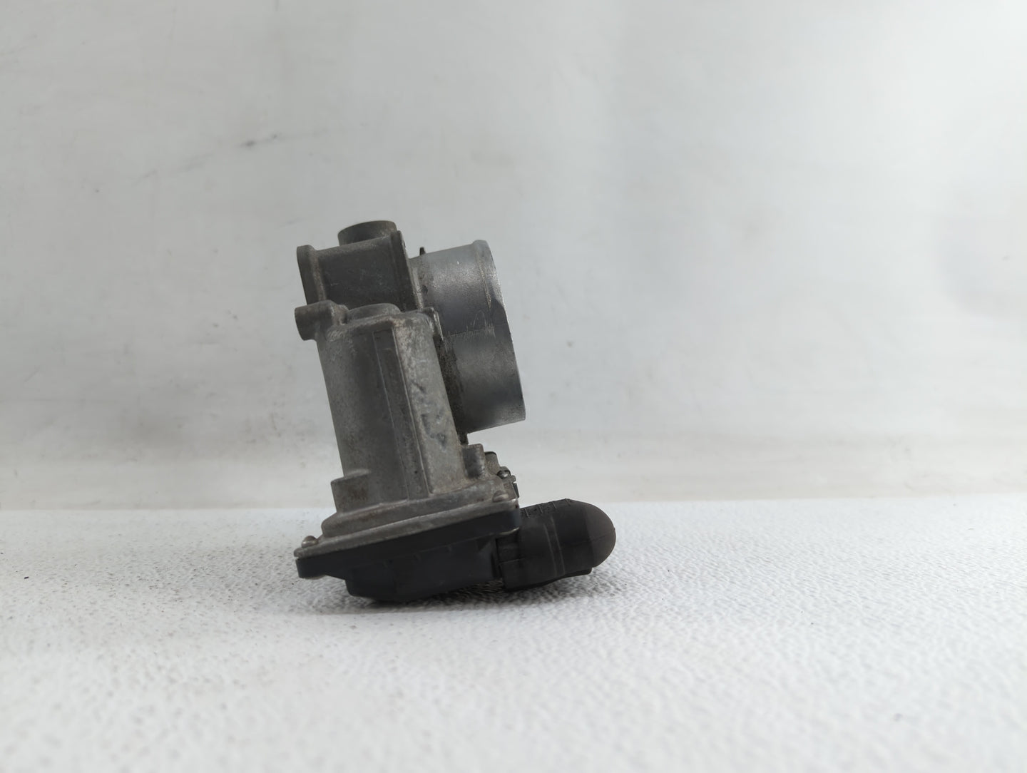 2010-2017 Toyota Camry Throttle Body P/N:22030-36010 22030-0V010 Fits Fits 2009 2010 2011 2012 2013 2014 2015 2016 2017 2018
