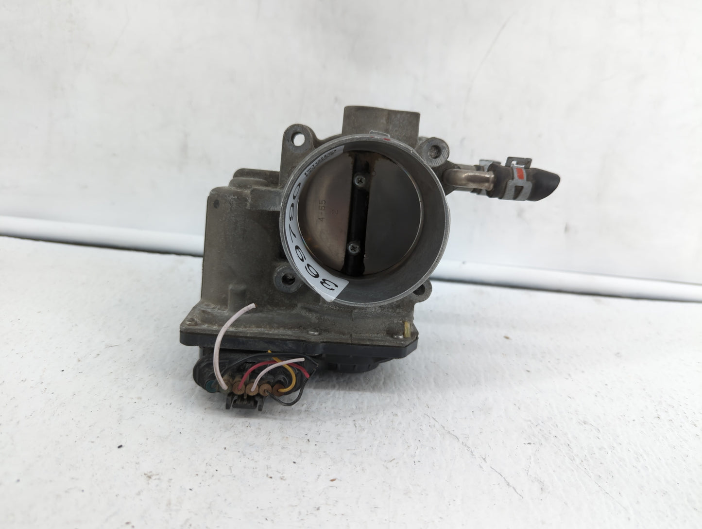 2010-2017 Toyota Camry Throttle Body P/N:22030-36010 22030-0V010 Fits Fits 2009 2010 2011 2012 2013 2014 2015 2016 2017 2018