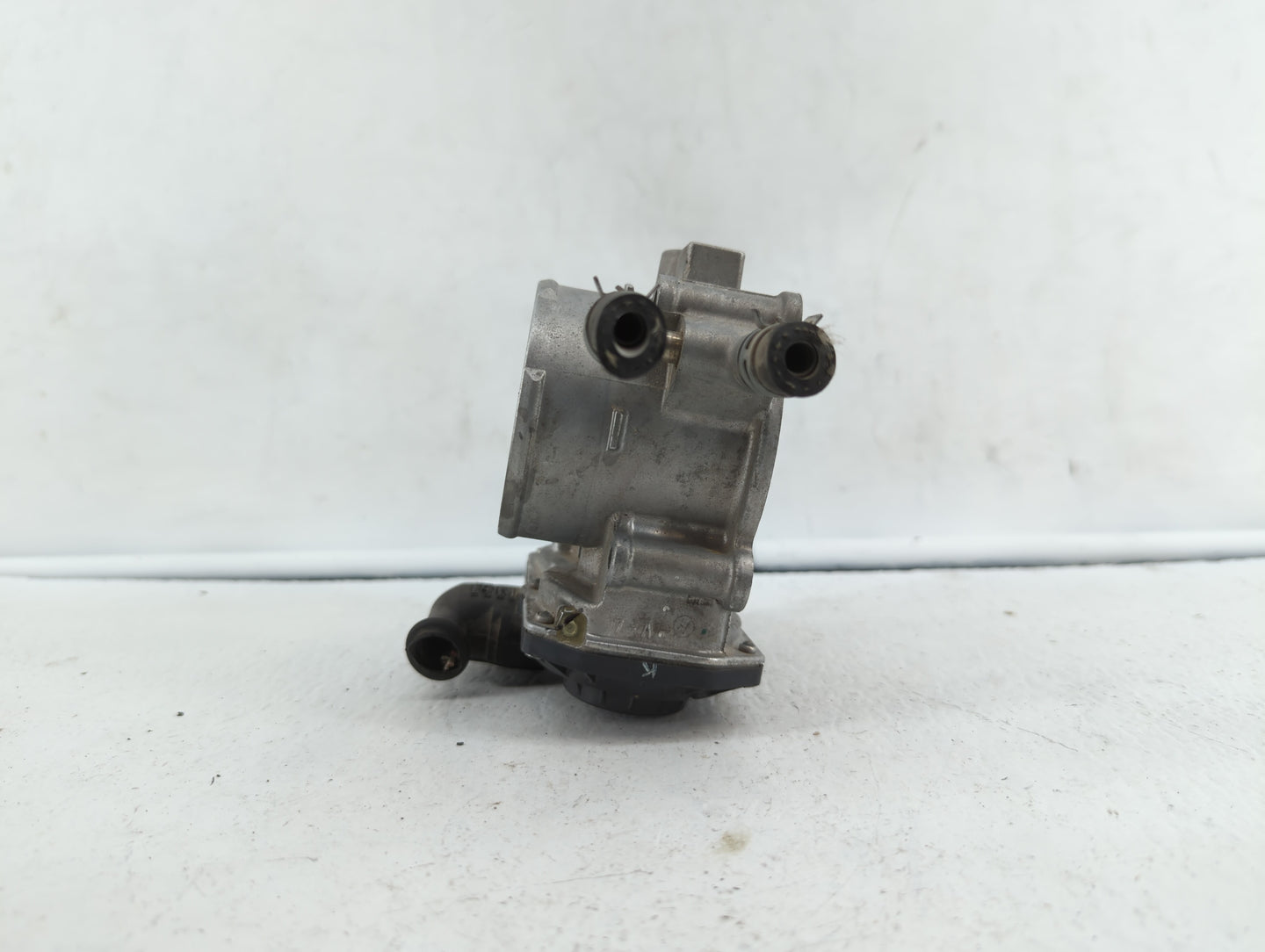 2010-2017 Toyota Camry Throttle Body P/N:22030-36010 22030-0V010 Fits Fits 2009 2010 2011 2012 2013 2014 2015 2016 2017 2018