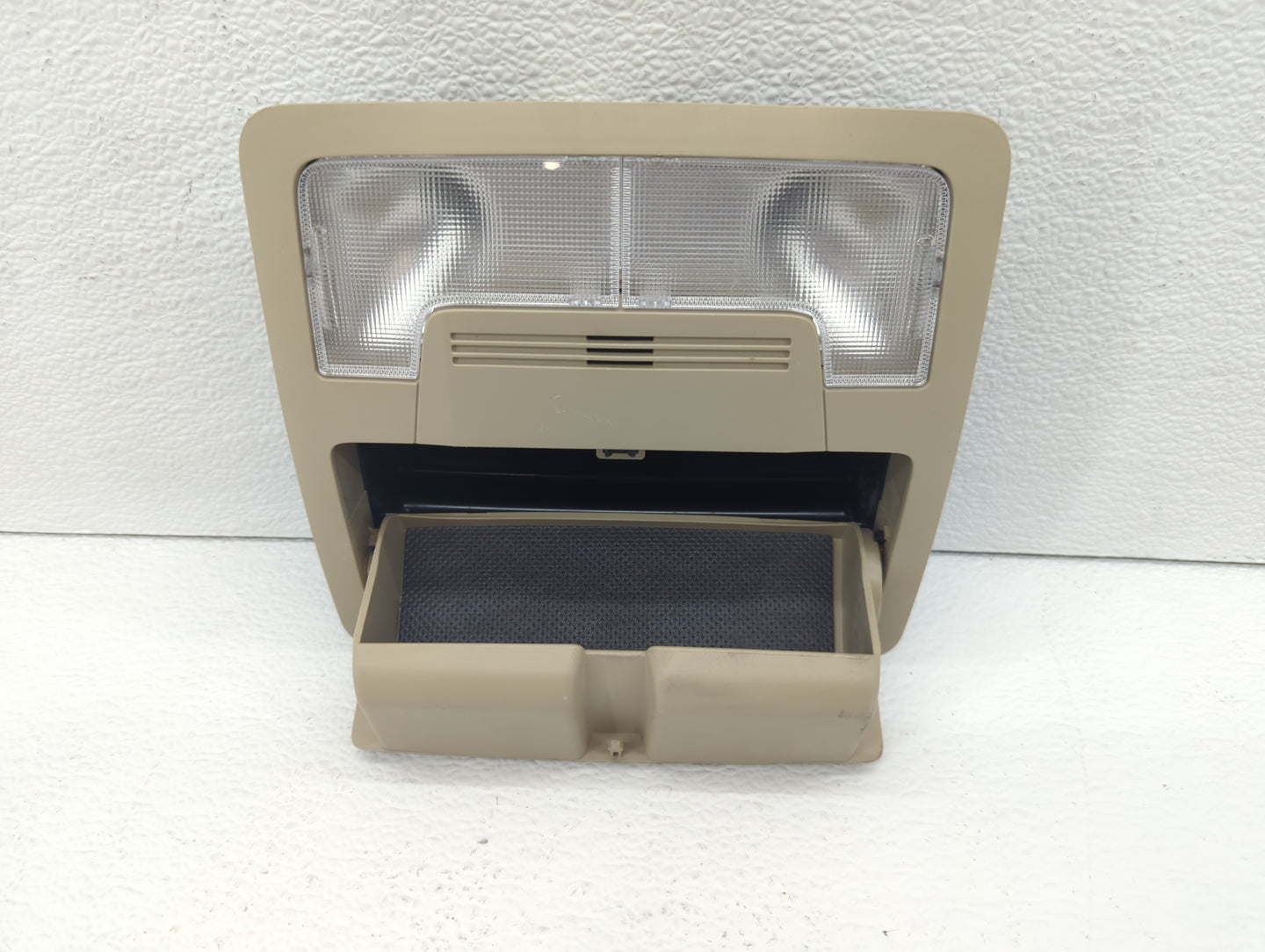 2012 Toyota Camry Overhead Roof Console Beige - Oemusedautoparts1.com