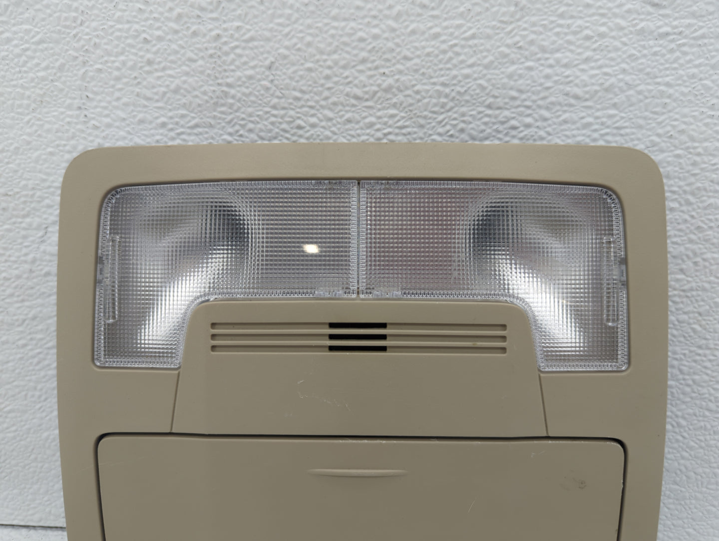 2012 Toyota Camry Overhead Roof Console Beige - Oemusedautoparts1.com