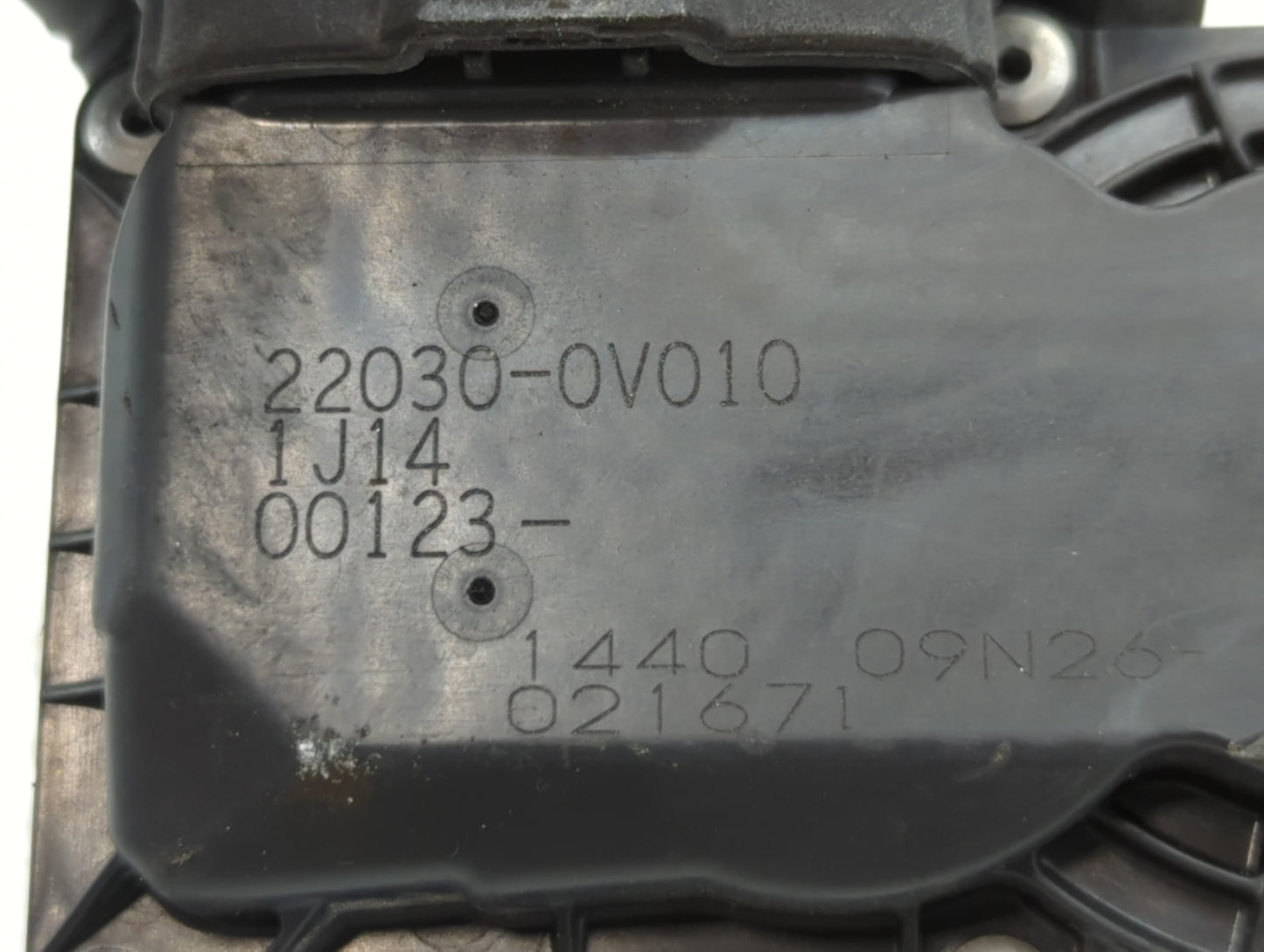 2010-2017 Toyota Camry Throttle Body P/N:22030-0V010 Fits Fits 2009 2010 2011 2012 2013 2014 2015 2016 2017 2018 2019 OEM Us