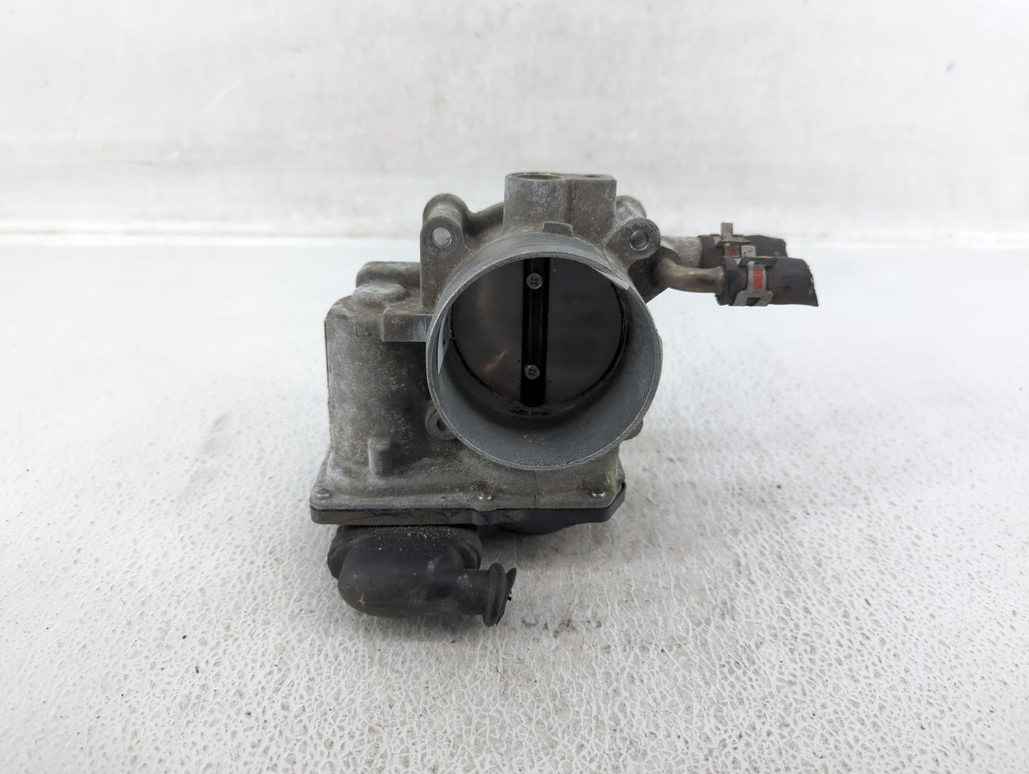 2010-2017 Toyota Camry Throttle Body P/N:22030-0V010 Fits Fits 2009 2010 2011 2012 2013 2014 2015 2016 2017 2018 2019 OEM Us