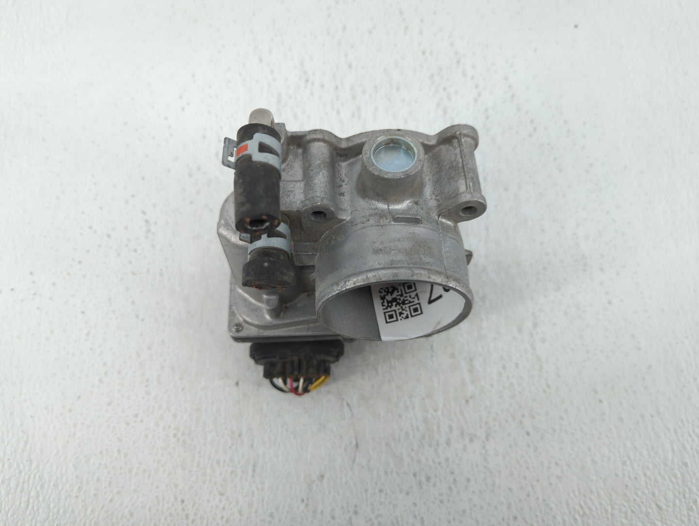 2012-2017 Toyota Camry Throttle Body P/N:22030-36020 Fits Fits 2012 2013 2014 2015 2016 2017 2018 2019 2020 2021 OEM Used Au