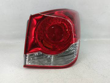 2012-2014 Toyota Camry Tail Light Assembly Passenger Right OEM Fits Fits 2012 2013 2014 OEM Used Auto Parts - Oemusedautopar