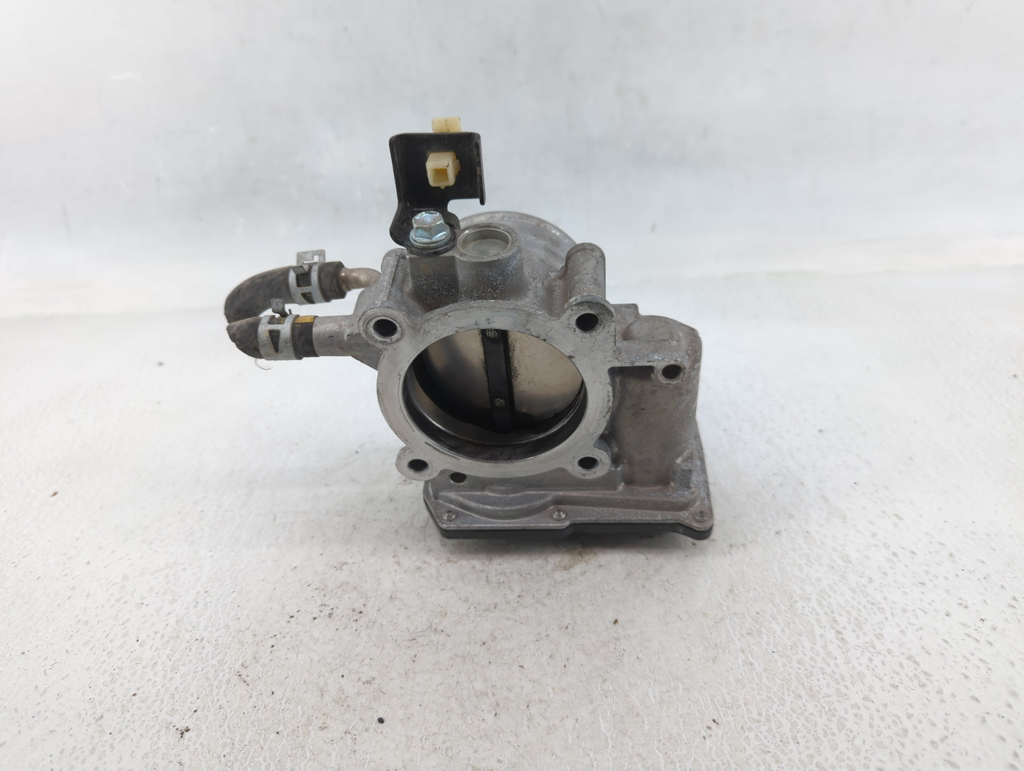 2010-2017 Toyota Camry Throttle Body P/N:22030-0V010 Fits Fits 2009 2010 2011 2012 2013 2014 2015 2016 2017 2018 2019 OEM Us