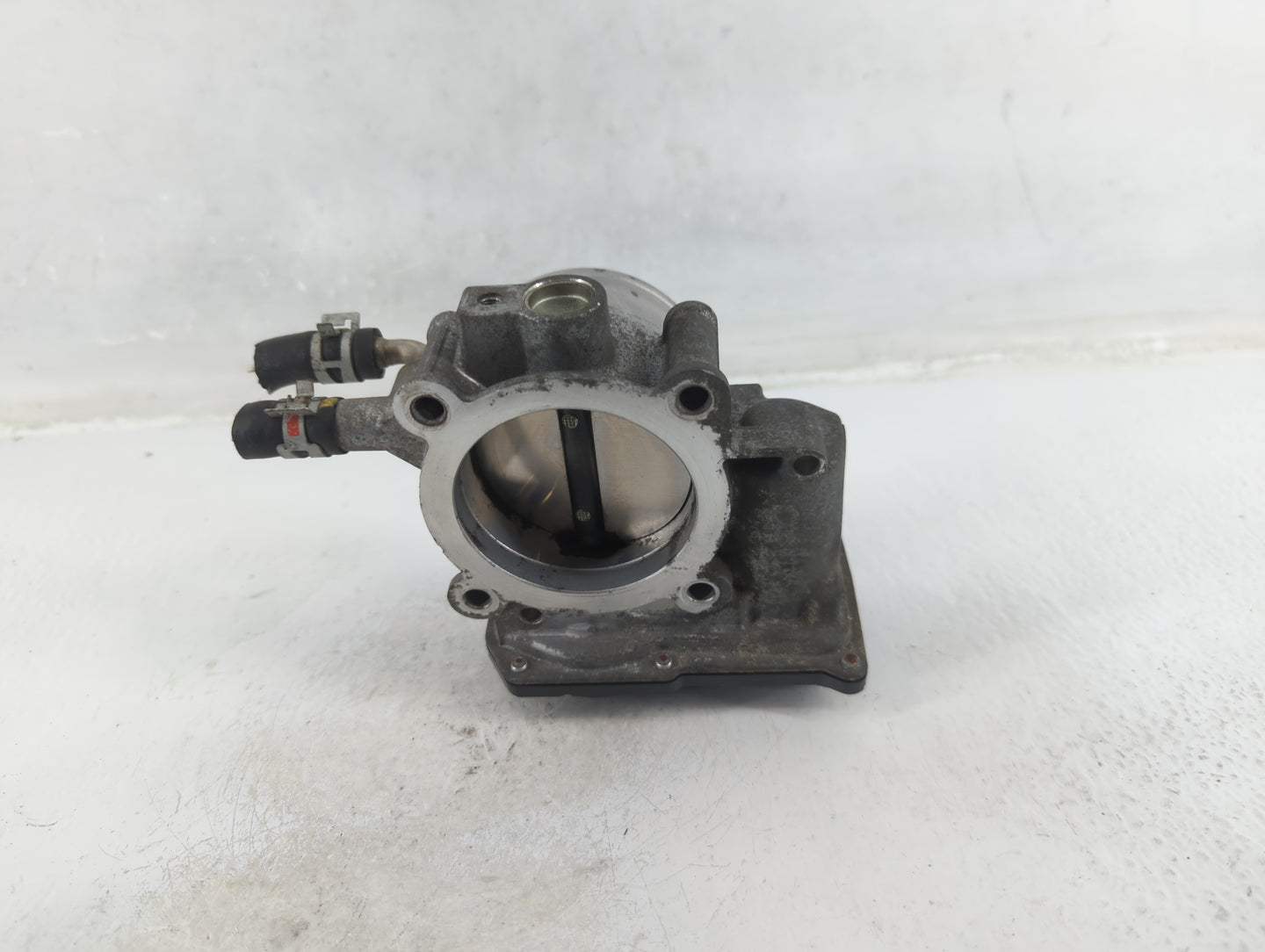 2010-2017 Toyota Camry Throttle Body P/N:22030-0V010 Fits Fits 2009 2010 2011 2012 2013 2014 2015 2016 2017 2018 2019 OEM Us