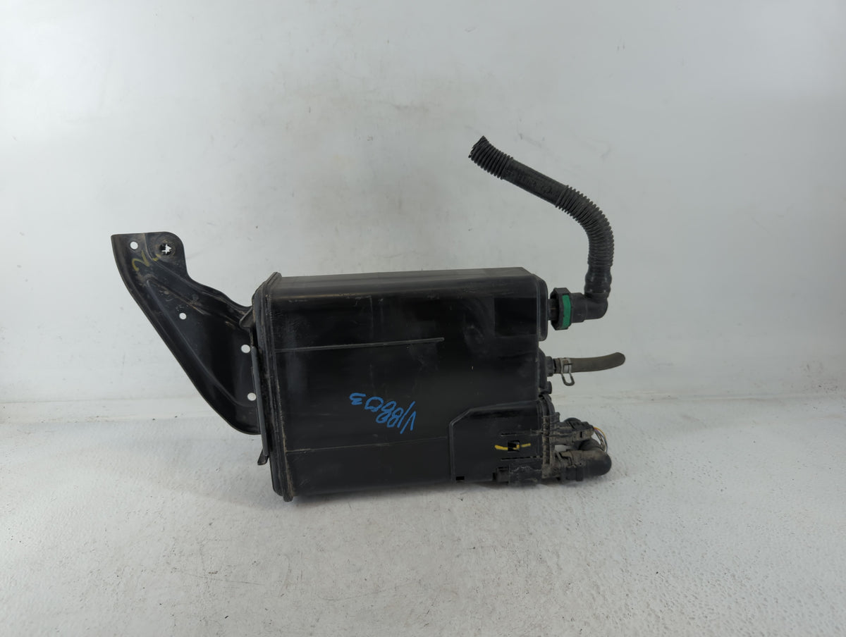 2012 Toyota Camry Passenger Right Seat Belt Rear Retractor - Oemusedautoparts1.com