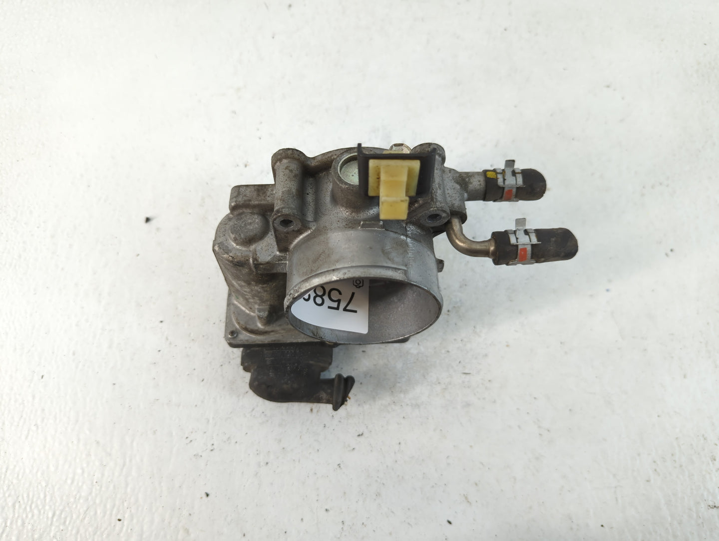 2010-2017 Toyota Camry Throttle Body P/N:22030-0V010 Fits Fits 2009 2010 2011 2012 2013 2014 2015 2016 2017 2018 2019 OEM Us