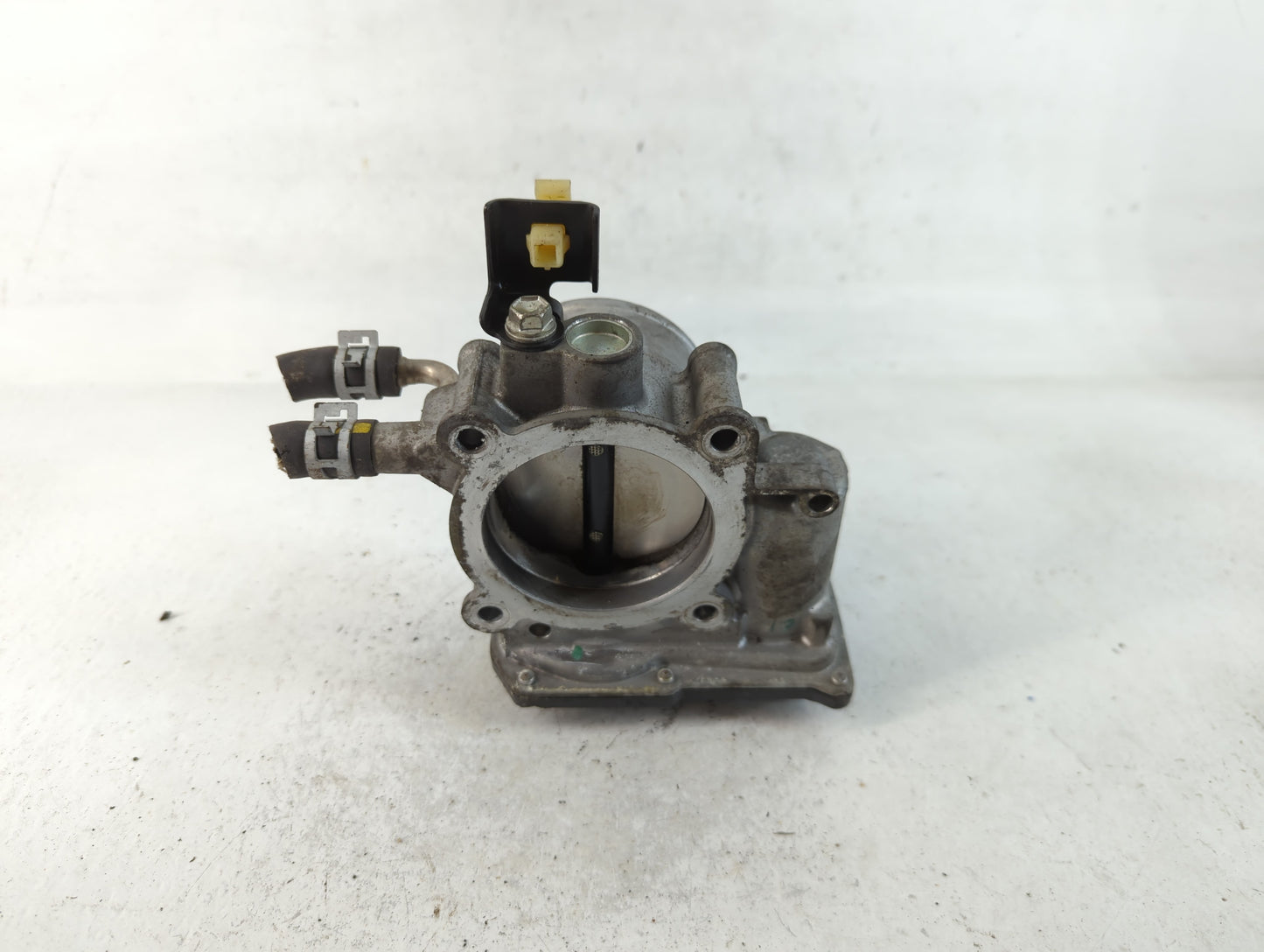 2010-2017 Toyota Camry Throttle Body P/N:22030-0V010 Fits Fits 2009 2010 2011 2012 2013 2014 2015 2016 2017 2018 2019 OEM Us