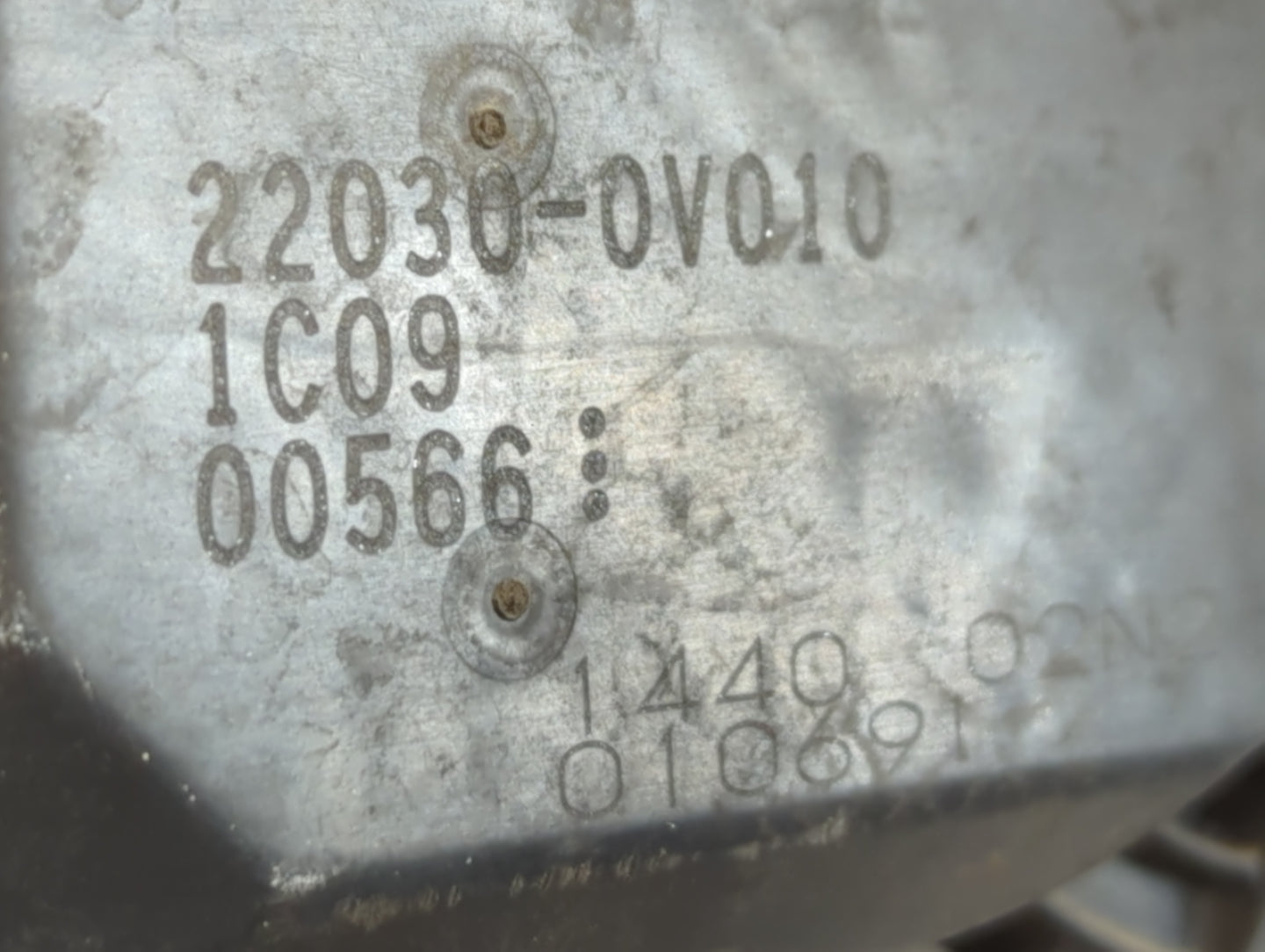 2012-2017 Toyota Camry Throttle Body P/N:22030-0V010 Fits Fits 2012 2013 2014 2015 2016 2017 2018 2019 2020 2021 OEM Used Au